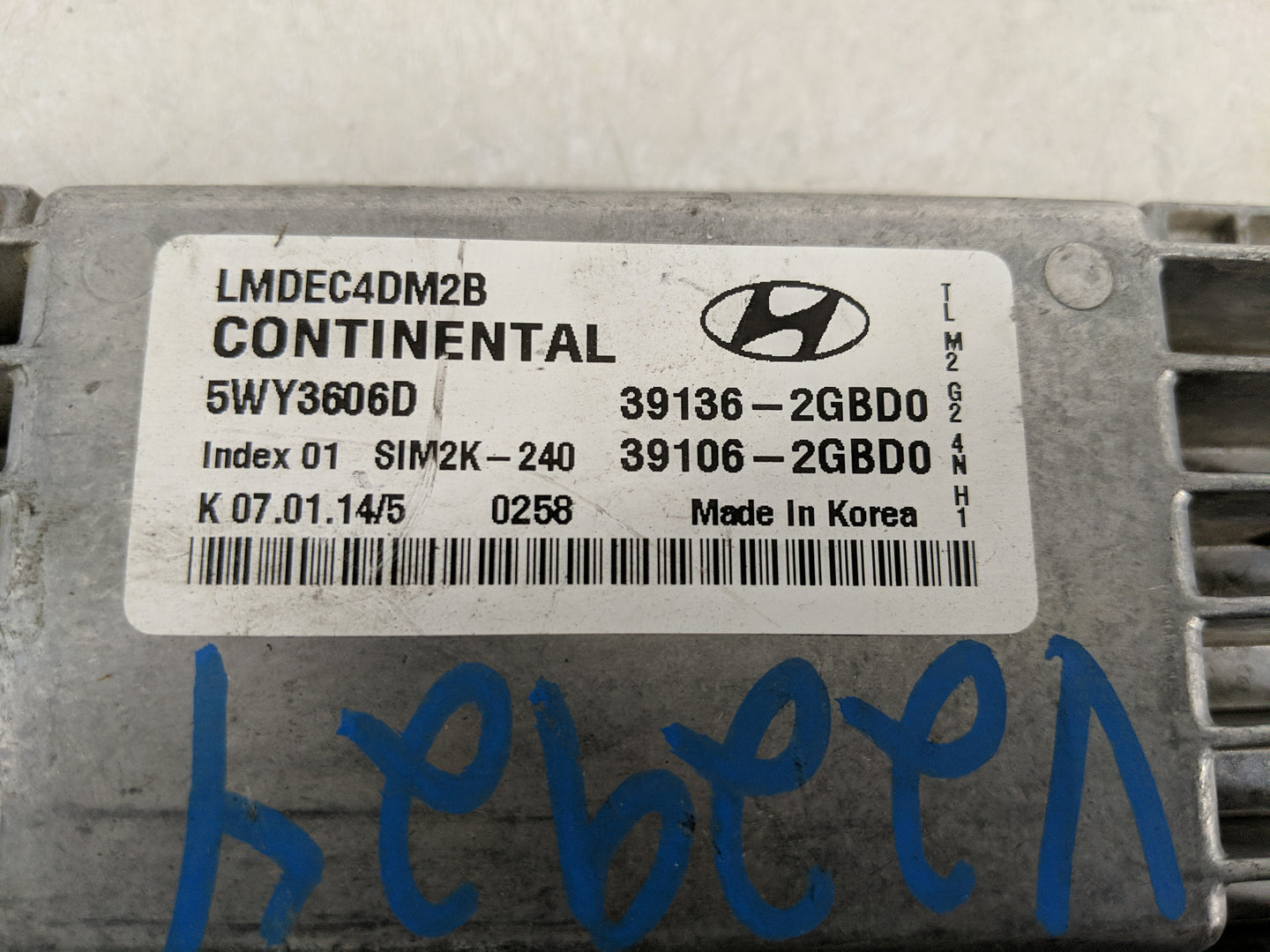 2014-2015 Hyundai Tucson PCM Engine Control Computer ECU ECM PCU OEM P/N:39106-2GBD0 39136-2GBD0 Fits Fits 2014 2015 OEM Use