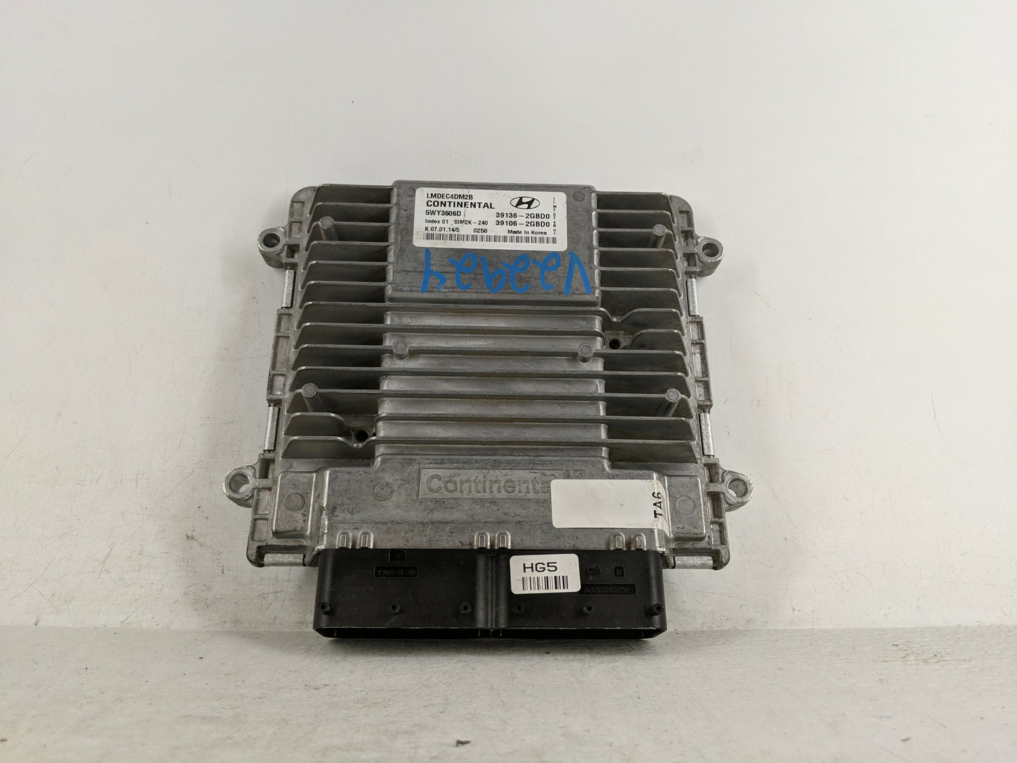 2014-2015 Hyundai Tucson PCM Engine Control Computer ECU ECM PCU OEM P/N:39106-2GBD0 39136-2GBD0 Fits Fits 2014 2015 OEM Use