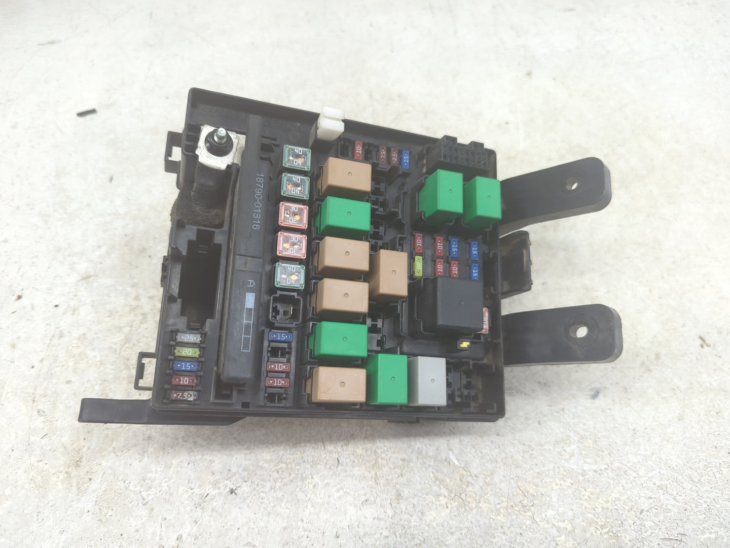 2014-2015 Hyundai Tucson Fusebox Fuse Box Panel Relay Module P/N:91941-2S120 Fits Fits 2014 2015 OEM Used Auto Parts - Oemus