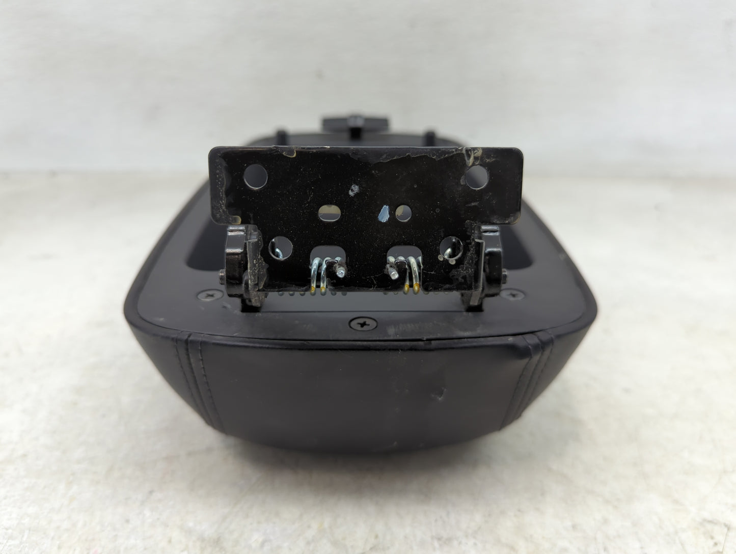 2014 Hyundai Tucson Center Console Armrest Cover Lid Fits OEM Used Auto Parts - Oemusedautoparts1.com