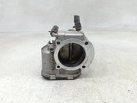 2014-2015 Hyundai Tucson Throttle Body P/N:35100-2G700 Fits Fits 2011 2012 2013 2014 2015 2016 OEM Used Auto Parts - Oemused