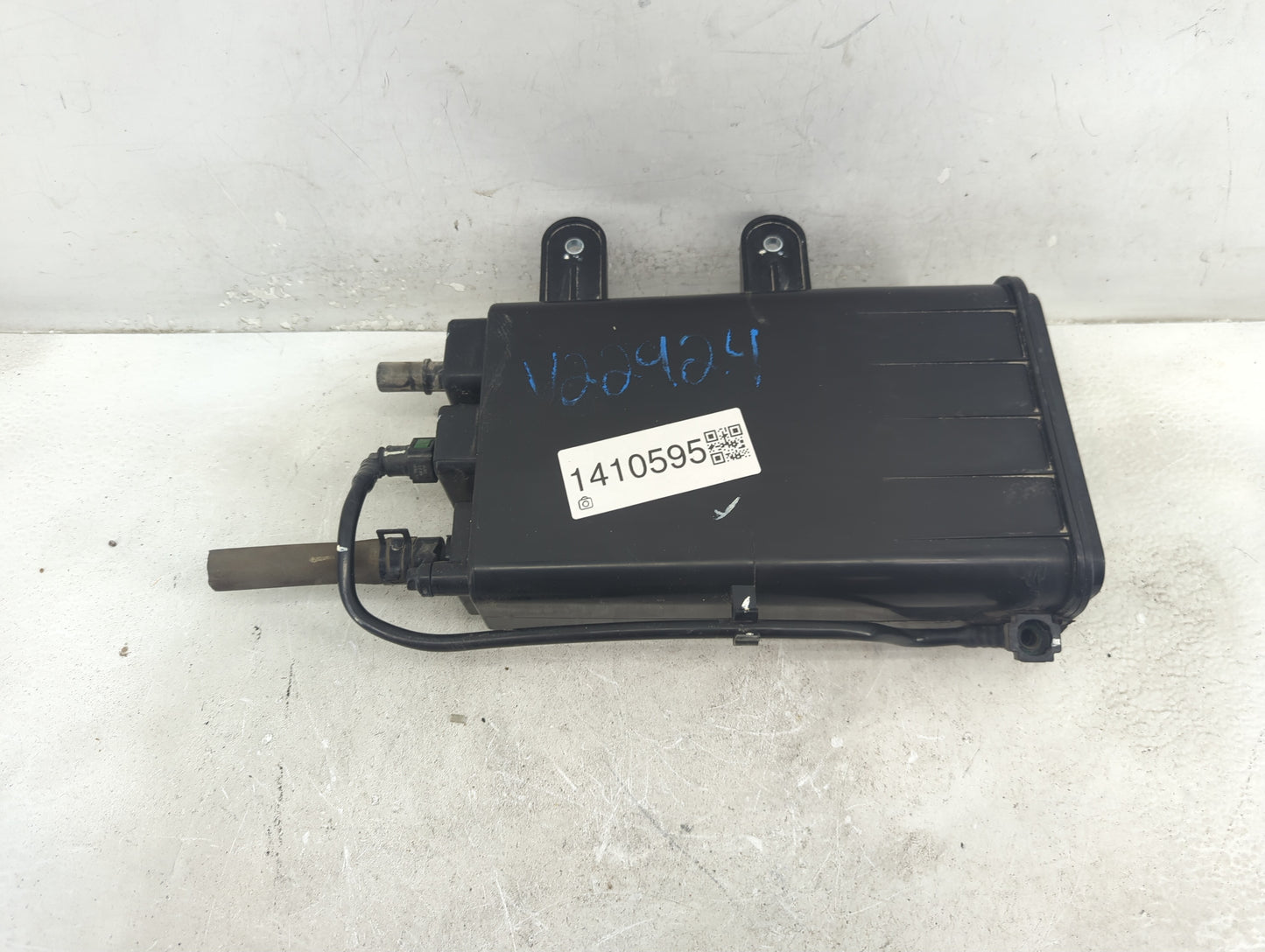 2014 Hyundai Tucson Fuel Vapor Charcoal Canister - Oemusedautoparts1.com