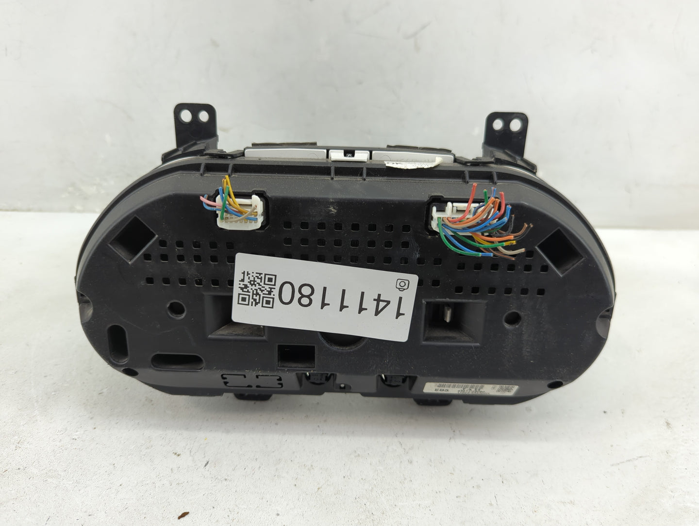 2014-2015 Hyundai Tucson Instrument Cluster Speedometer Gauges P/N:94011-2S080 Fits Fits 2014 2015 OEM Used Auto Parts - Oem