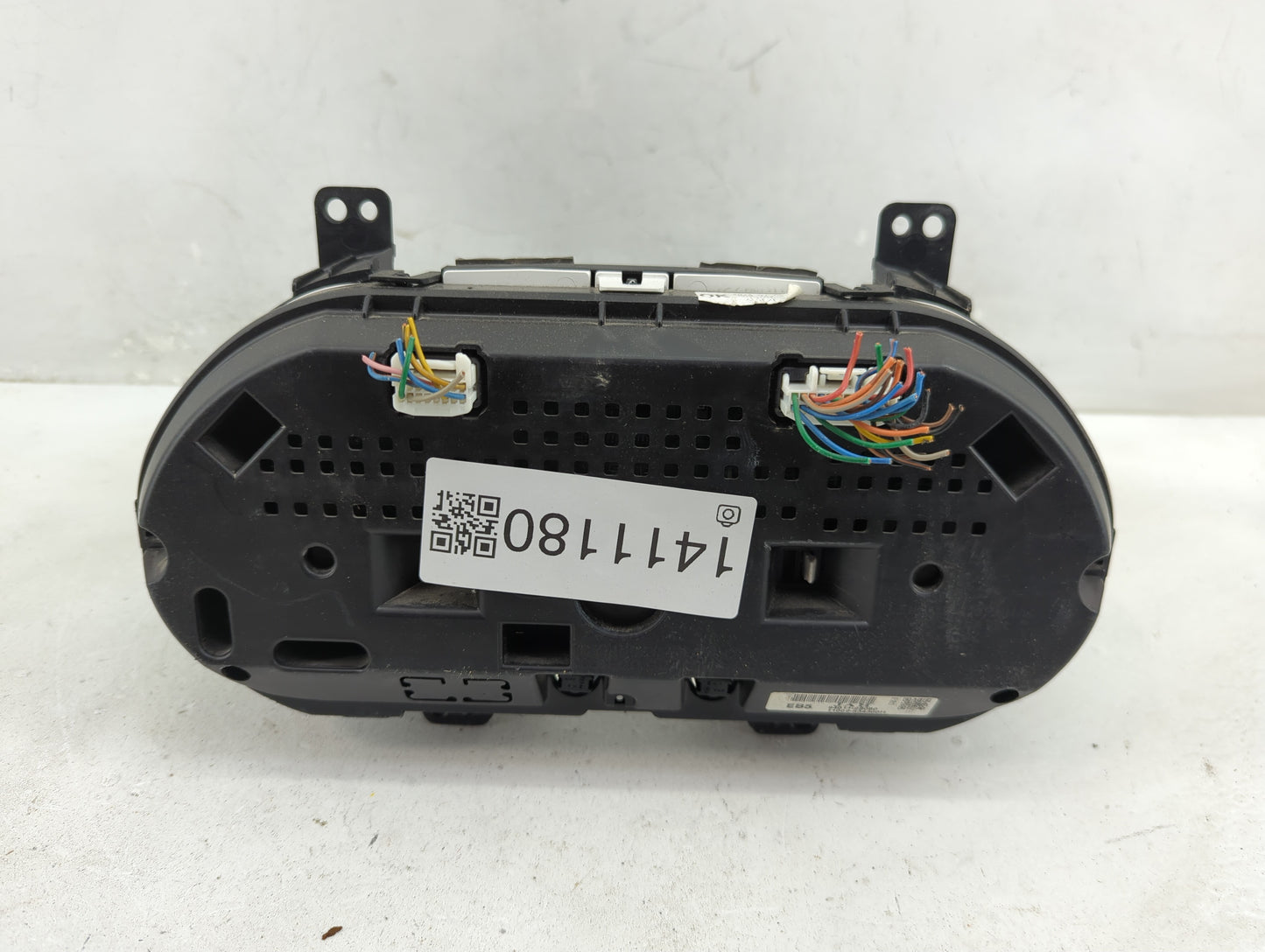 2014-2015 Hyundai Tucson Instrument Cluster Speedometer Gauges P/N:94011-2S080 Fits Fits 2014 2015 OEM Used Auto Parts - Oem