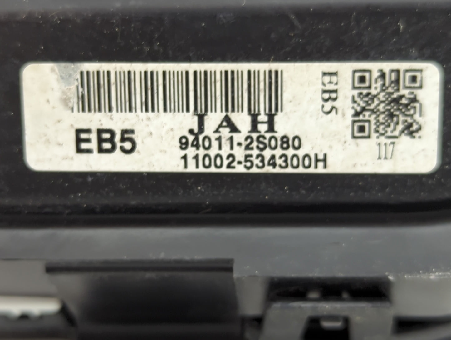 2014-2015 Hyundai Tucson Instrument Cluster Speedometer Gauges P/N:94011-2S080 Fits Fits 2014 2015 OEM Used Auto Parts - Oem