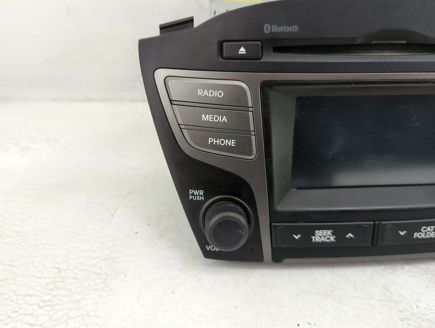 2014-2015 Hyundai Tucson Radio AM FM Cd Player Receiver Replacement P/N:96170-2S910TJP Fits Fits 2014 2015 OEM Used Auto Par