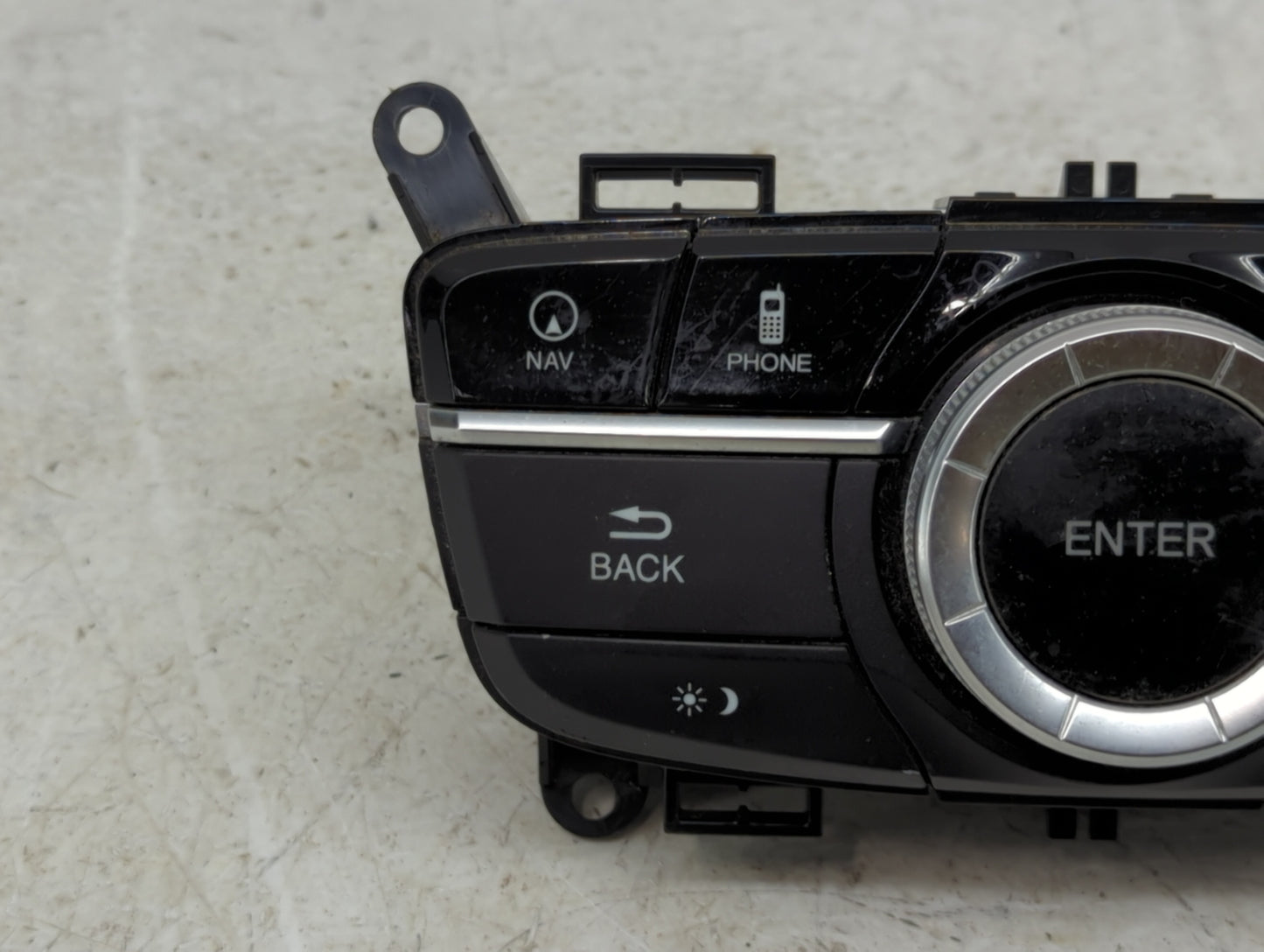 2014-2015 Hyundai Tucson Radio AM FM Cd Player Receiver Replacement P/N:96170-2S910TJP Fits Fits 2014 2015 OEM Used Auto Par