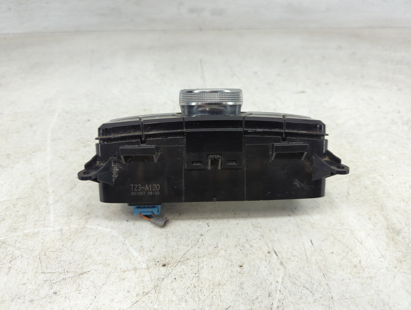 2014-2015 Hyundai Tucson Radio AM FM Cd Player Receiver Replacement P/N:96170-2S910TJP Fits Fits 2014 2015 OEM Used Auto Par