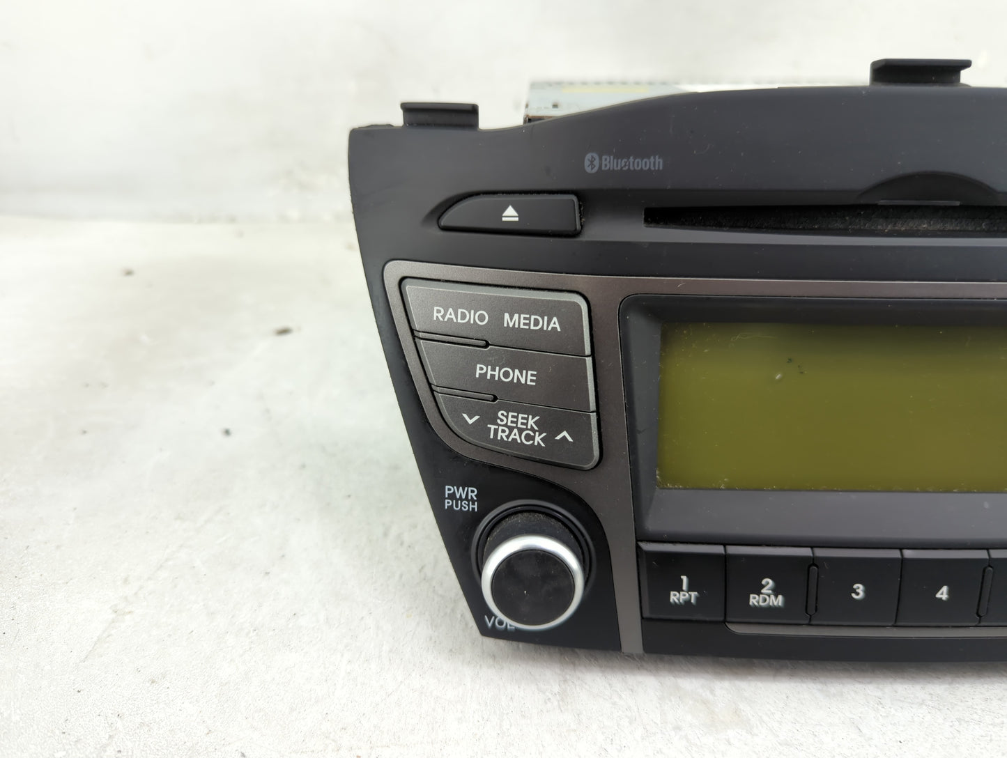 2014-2015 Hyundai Tucson Radio AM FM Cd Player Receiver Replacement P/N:961502S330TJN AC1B1TMAN, TJN Fits Fits 2014 2015 OEM