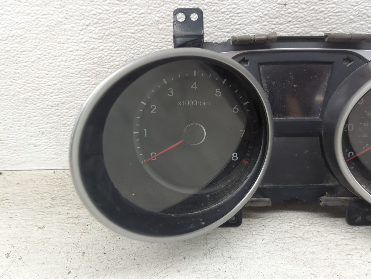2014-2015 Hyundai Tucson Instrument Cluster Speedometer Gauges P/N:94011-2S100 11002-534500H Miles: Fits Fits 2014 2015 OEM 