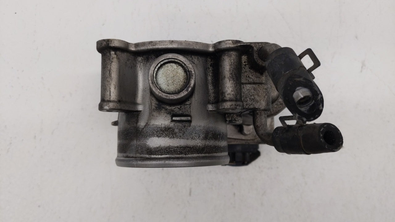 2014-2018 Hyundai Tucson Throttle Body P/N:35100-2E000 Fits Fits 2011 2012 2013 2014 2015 2016 2017 2018 2019 OEM Used Auto 