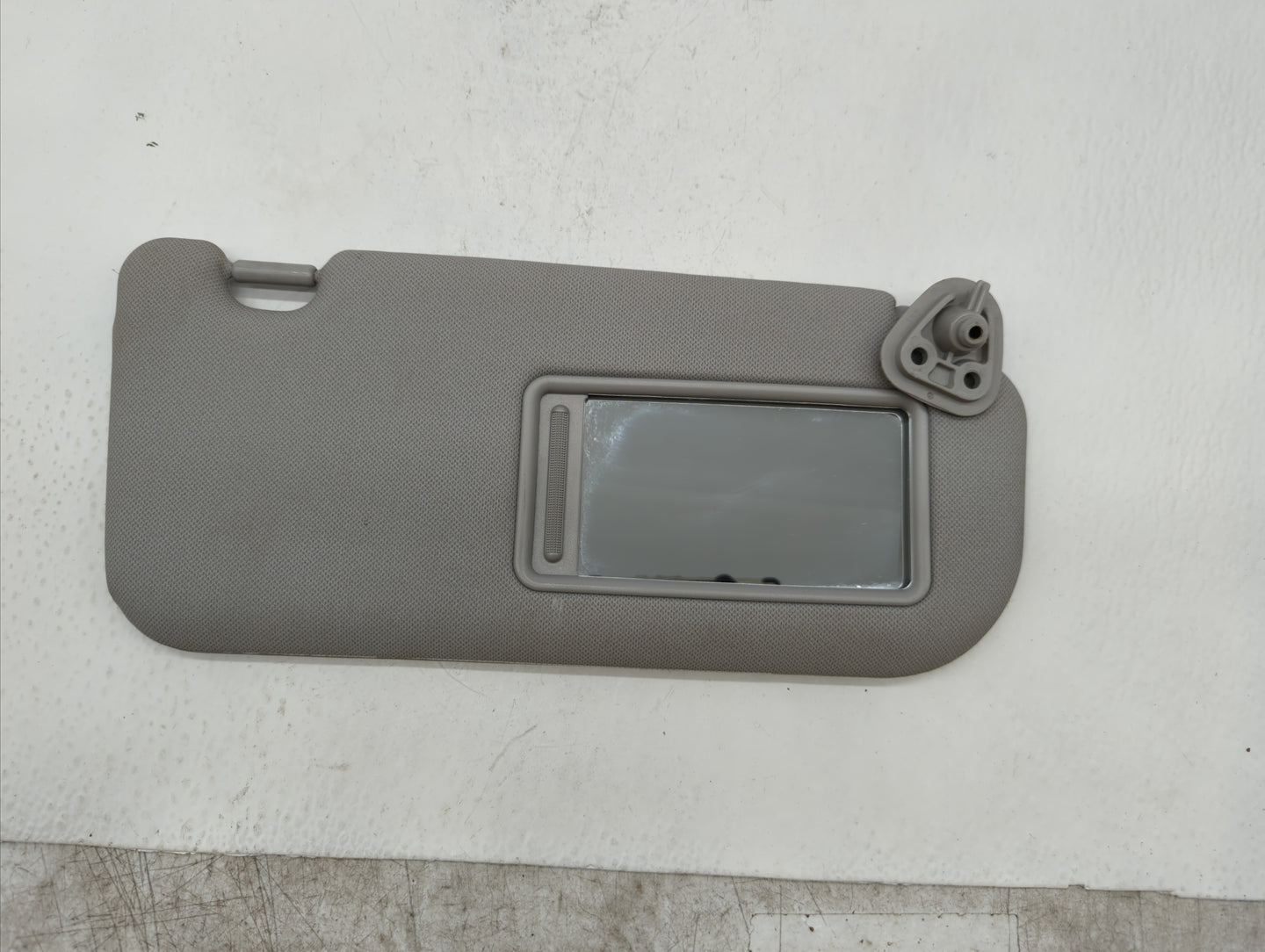 2010-2015 Hyundai Tucson Sun Visor Shade Replacement Passenger Right Mirror Fits Fits 2010 2011 2012 2013 2014 2015 OEM Used