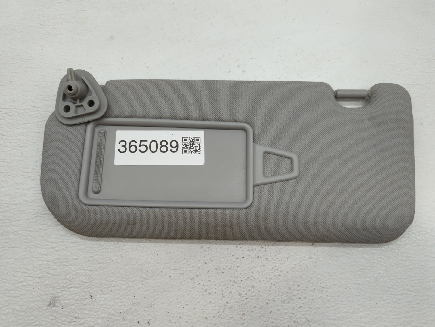 2010-2015 Hyundai Tucson Sun Visor Shade Replacement Driver Left Mirror Fits Fits 2010 2011 2012 2013 2014 2015 OEM Used Aut
