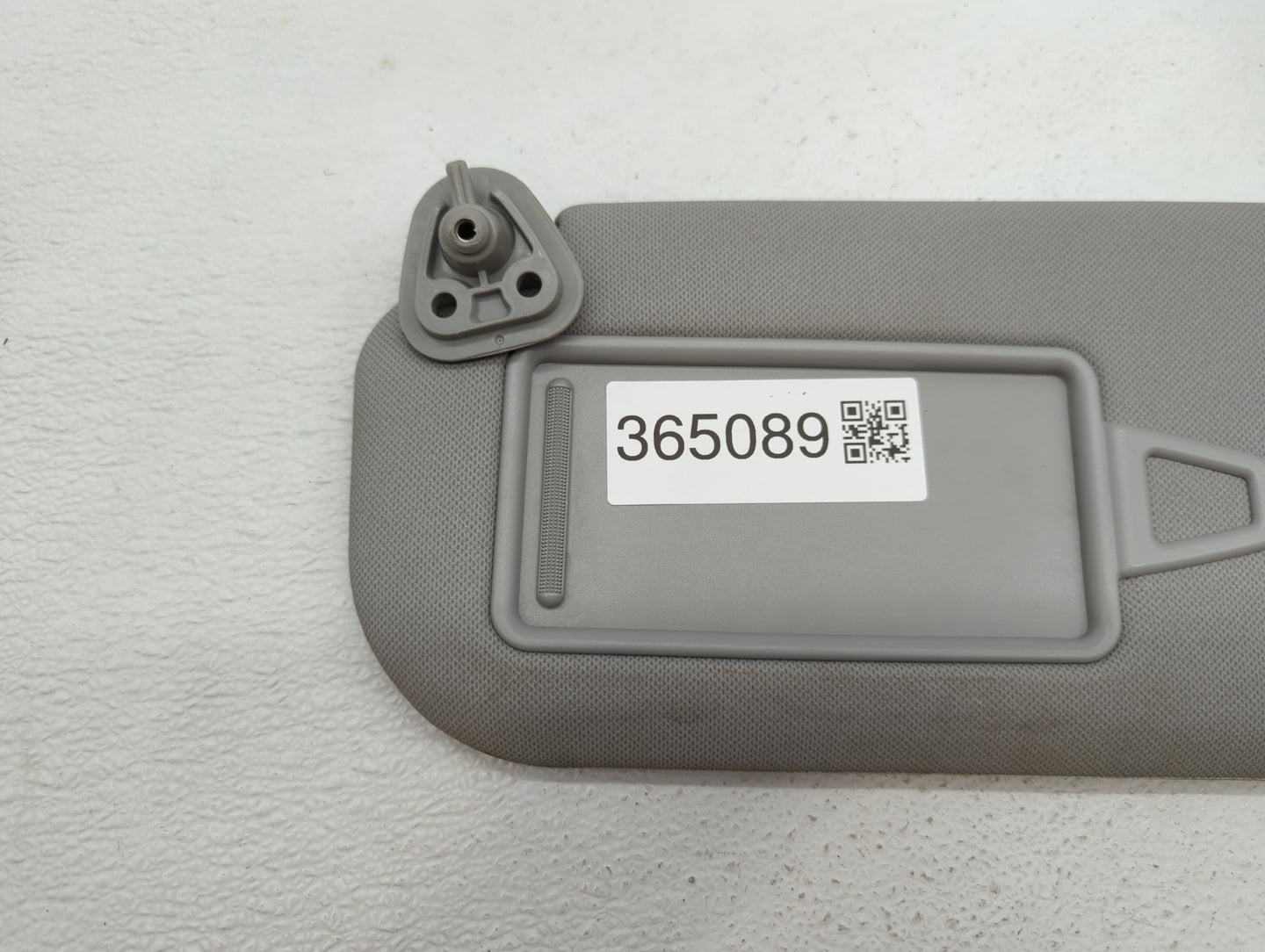 2010-2015 Hyundai Tucson Sun Visor Shade Replacement Driver Left Mirror Fits Fits 2010 2011 2012 2013 2014 2015 OEM Used Aut