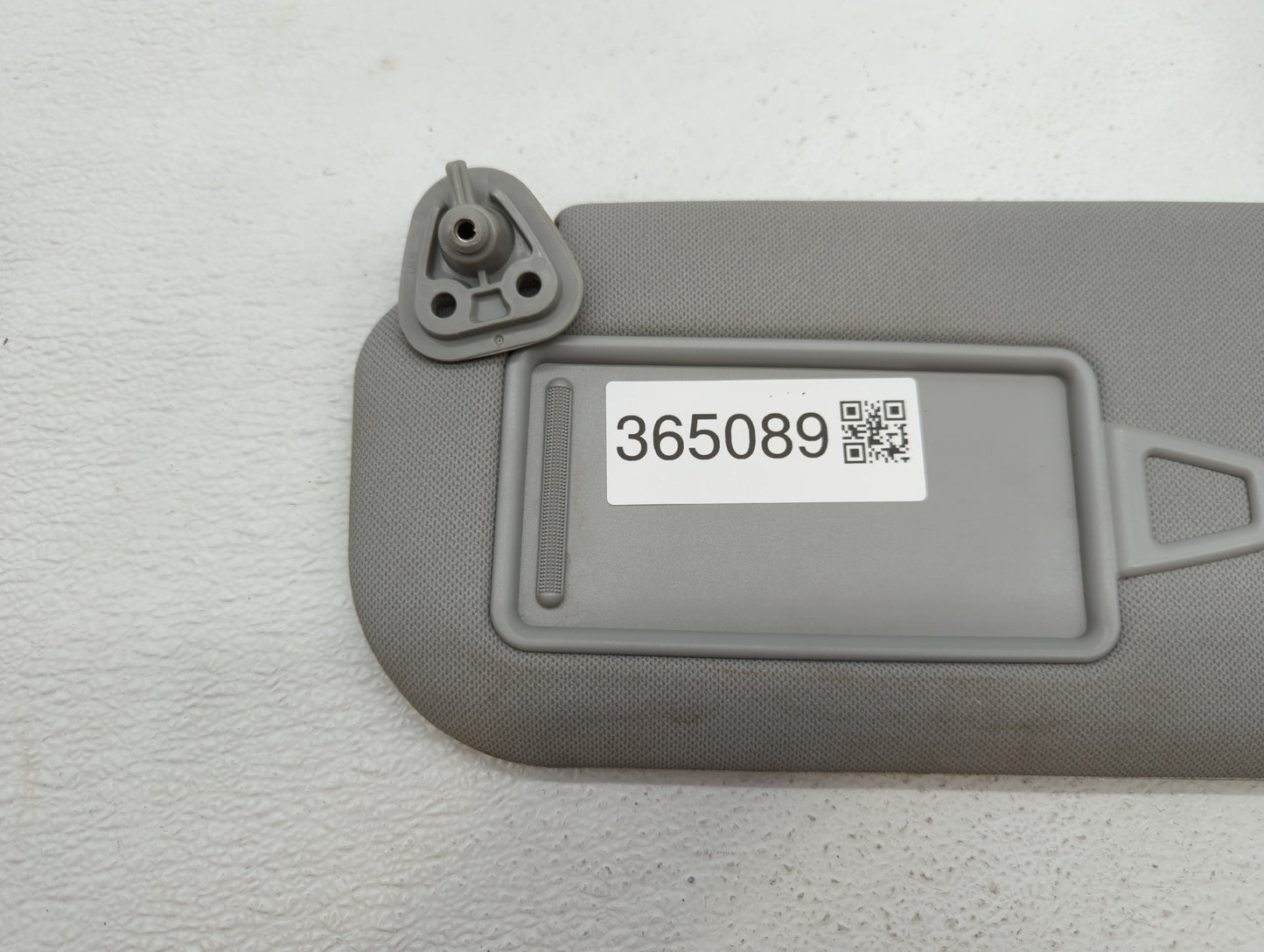2010-2015 Hyundai Tucson Sun Visor Shade Replacement Driver Left Mirror Fits Fits 2010 2011 2012 2013 2014 2015 OEM Used Aut