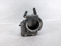 2014-2015 Hyundai Tucson Throttle Body P/N:35100-2G700 Fits Fits 2011 2012 2013 2014 2015 2016 OEM Used Auto Parts - Oemused