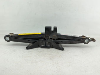 compare product 2014 Hyundai Tucson Spare Scissor Car Jack 513551