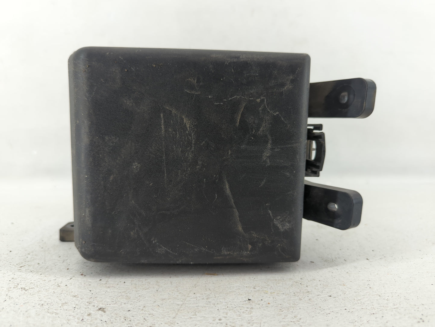 2014-2015 Hyundai Tucson Fusebox Fuse Box Panel Relay Module P/N:91941-2S120 913072S480 Fits Fits 2014 2015 OEM Used Auto Pa