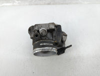 2014-2015 Hyundai Tucson Throttle Body P/N:35100-2G700 Fits Fits 2011 2012 2013 2014 2015 2016 OEM Used Auto Parts - Oemused