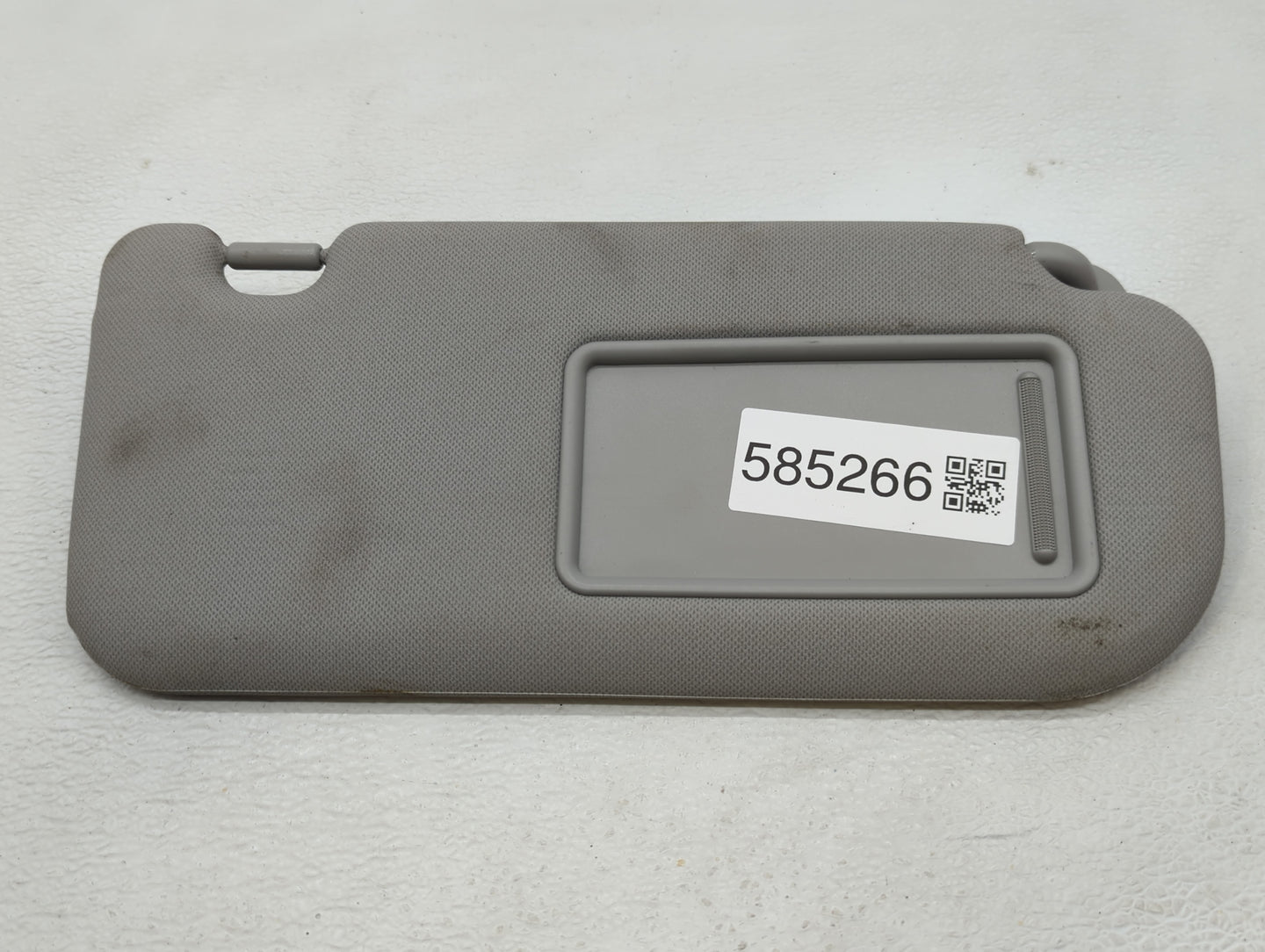 2010-2015 Hyundai Tucson Sun Visor Shade Replacement Passenger Right Mirror Fits Fits 2010 2011 2012 2013 2014 2015 OEM Used