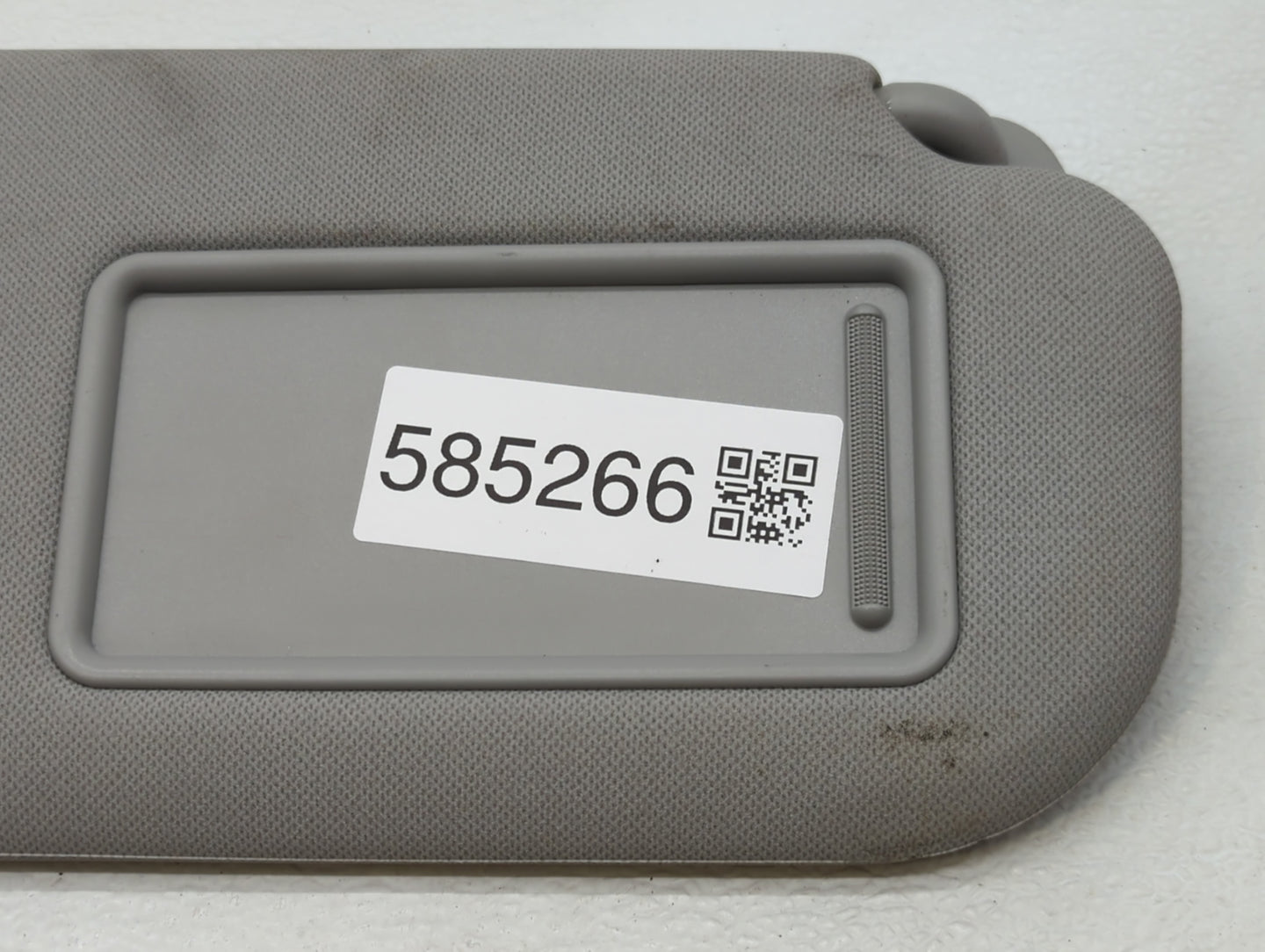 2010-2015 Hyundai Tucson Sun Visor Shade Replacement Passenger Right Mirror Fits Fits 2010 2011 2012 2013 2014 2015 OEM Used