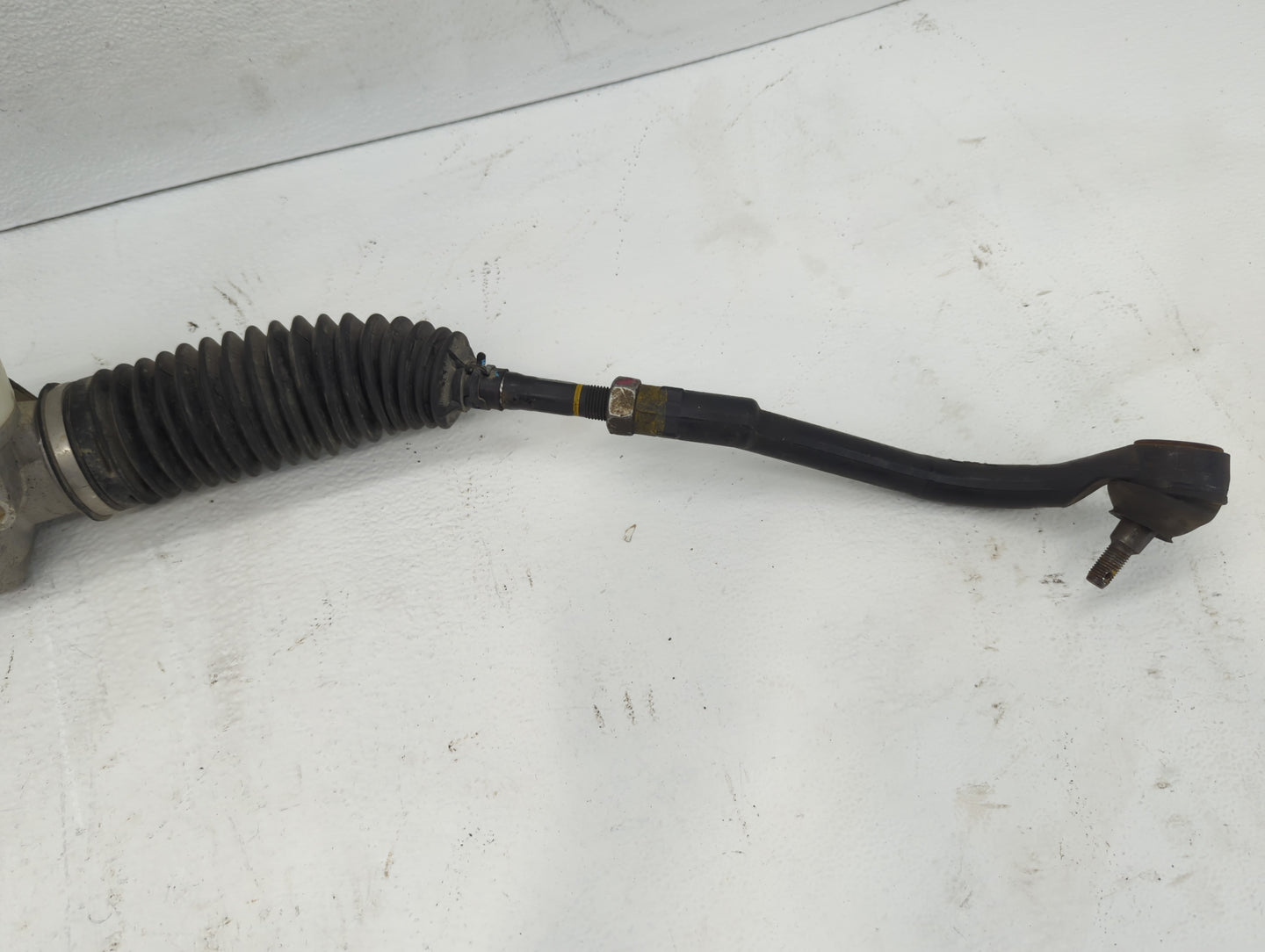 2014-2015 Hyundai Tucson Rack and Pinion Steering Gear P/N:LM14GCJBBKC-133 56500-2S010 Fits Fits 2014 2015 2016 OEM Used Aut