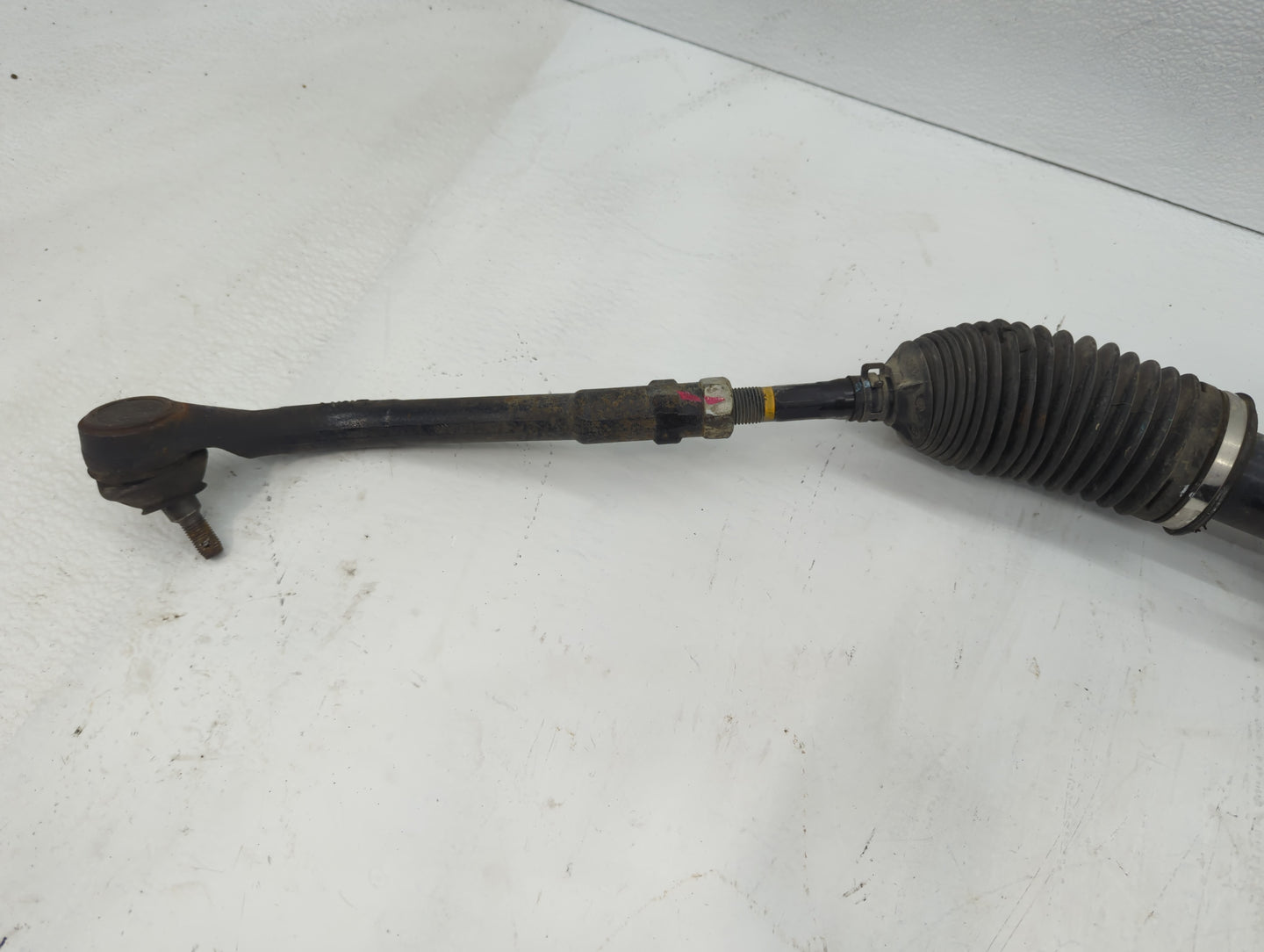 2014-2015 Hyundai Tucson Rack and Pinion Steering Gear P/N:LM14GCJBBKC-133 56500-2S010 Fits Fits 2014 2015 2016 OEM Used Aut