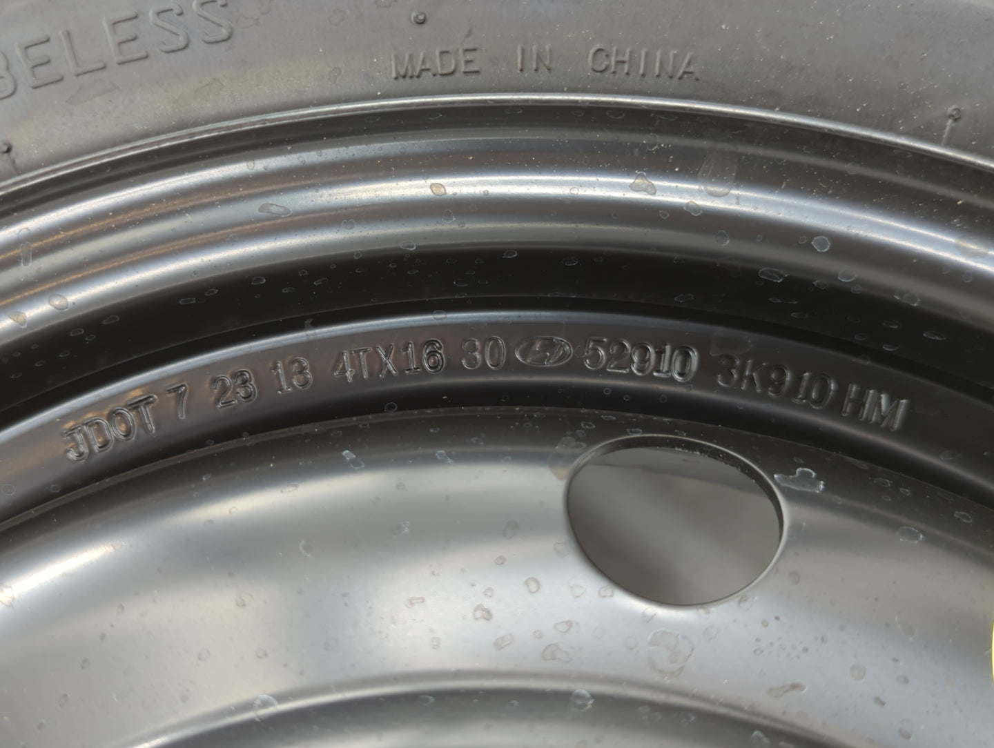 2006-2015 Hyundai Tucson Spare Donut Tire Wheel Rim Oem - Oemusedautoparts1.com