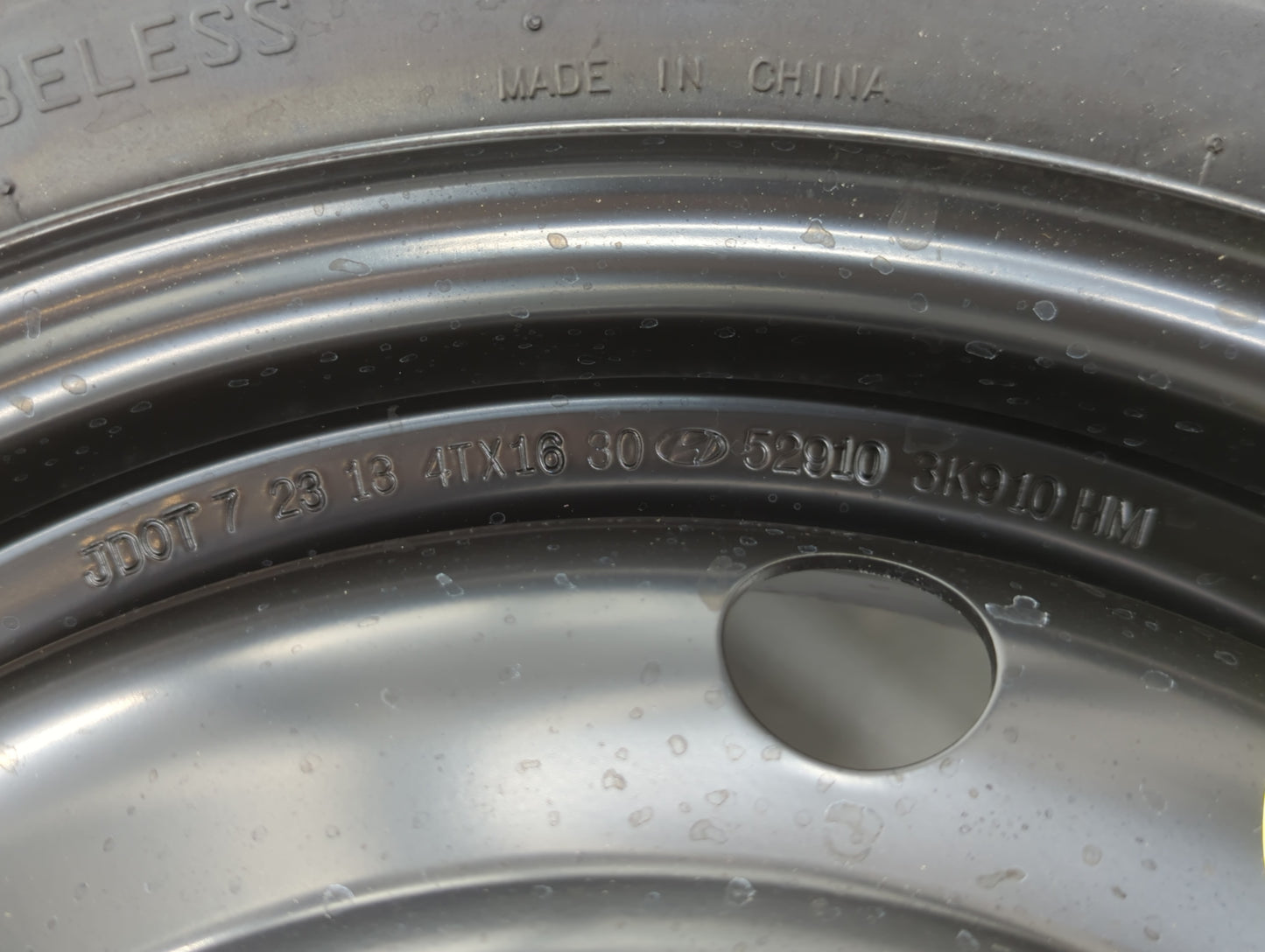 2006-2015 Hyundai Tucson Spare Donut Tire Wheel Rim Oem - Oemusedautoparts1.com