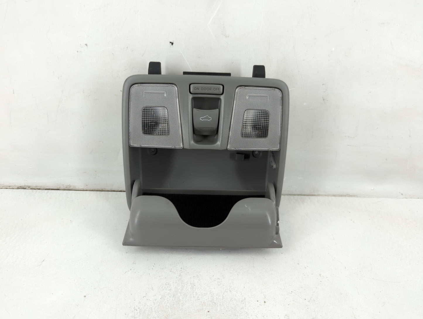 2012-2017 Hyundai Veloster Overhead Roof Console Interior Dome Light - Oemusedautoparts1.com