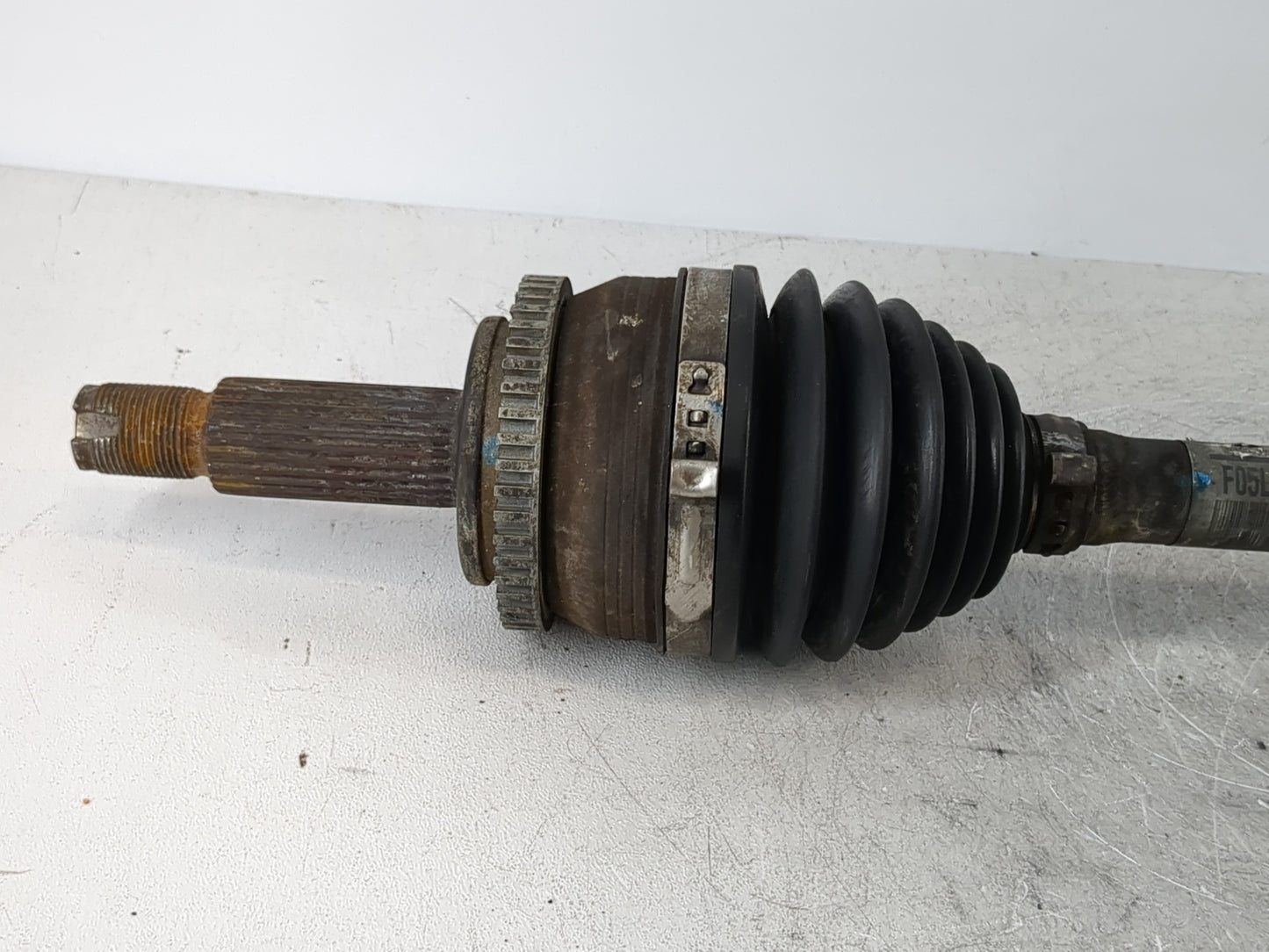 2013-2015 Hyundai Veloster Axle Shaft Front Driver Cv C/v - Oemusedautoparts1.com