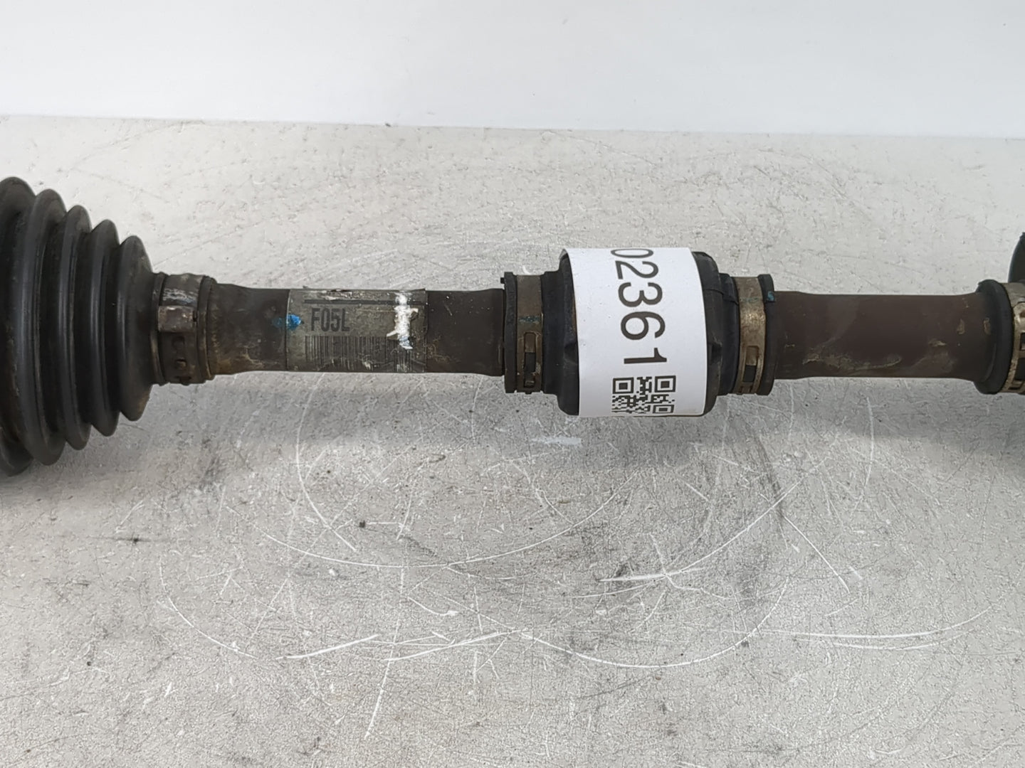 2013-2015 Hyundai Veloster Axle Shaft Front Driver Cv C/v - Oemusedautoparts1.com