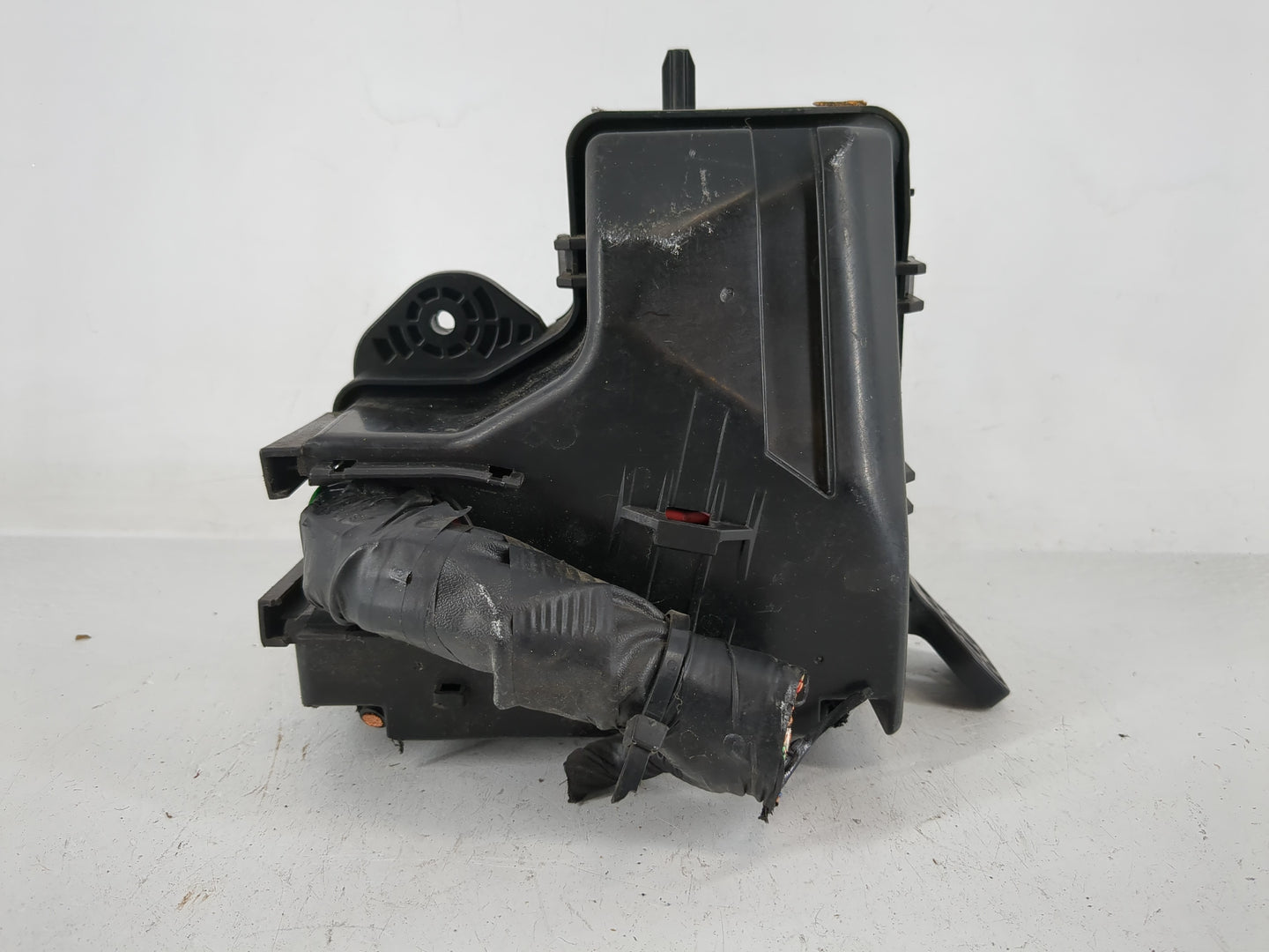 2012-2014 Hyundai Veloster Fusebox Fuse Box Panel Relay Module P/N:91236 2V611 Fits Fits 2012 2013 2014 OEM Used Auto Parts 