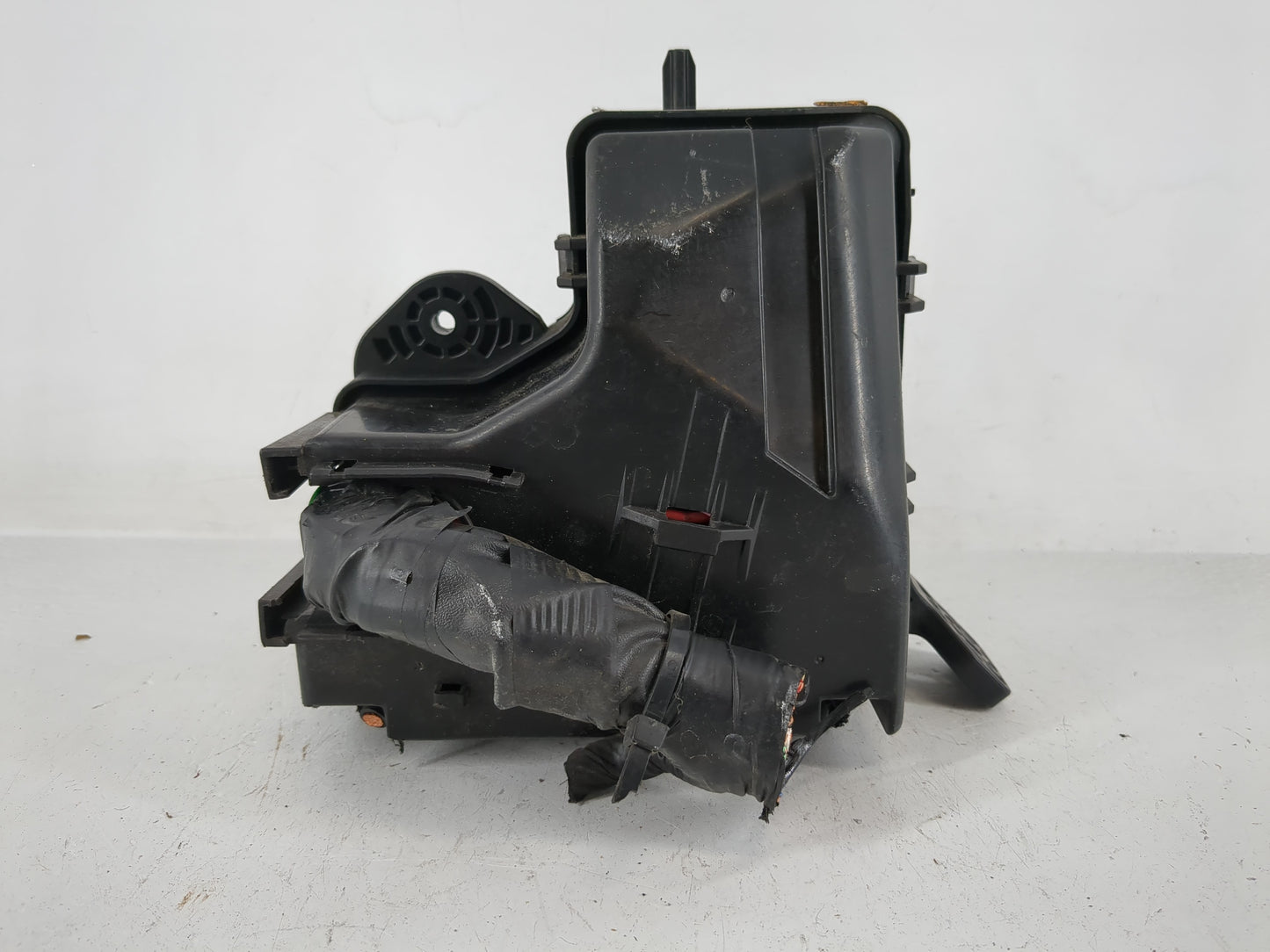2012-2014 Hyundai Veloster Fusebox Fuse Box Panel Relay Module P/N:91236 2V611 Fits Fits 2012 2013 2014 OEM Used Auto Parts 