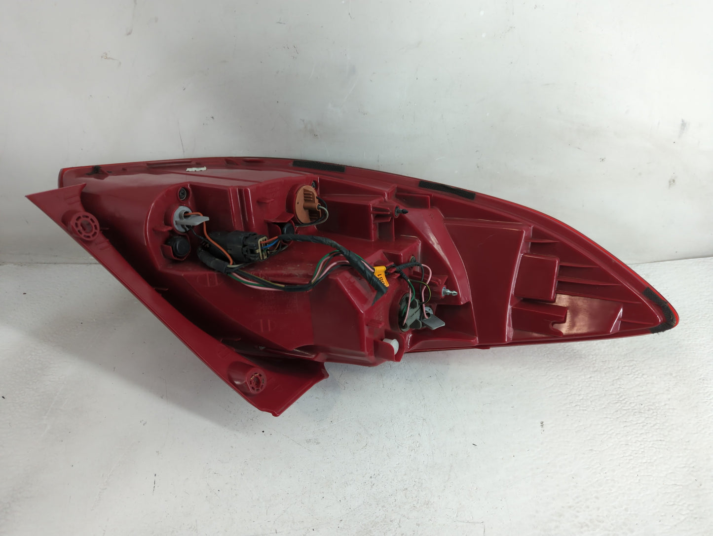 2012-2017 Hyundai Veloster Tail Light Assembly Passenger Right OEM Fits Fits 2012 2013 2014 2015 2016 2017 OEM Used Auto Par