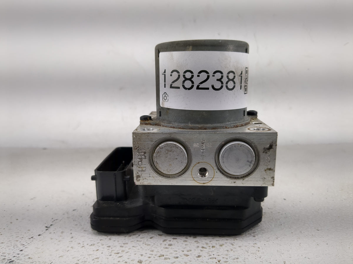 2014 Hyundai Veloster Anti-Lock Brake ABS Pump Module Actuator OEM P/N:58920-2V470 BE6003G606 Fits OEM Used Auto Parts - Oem