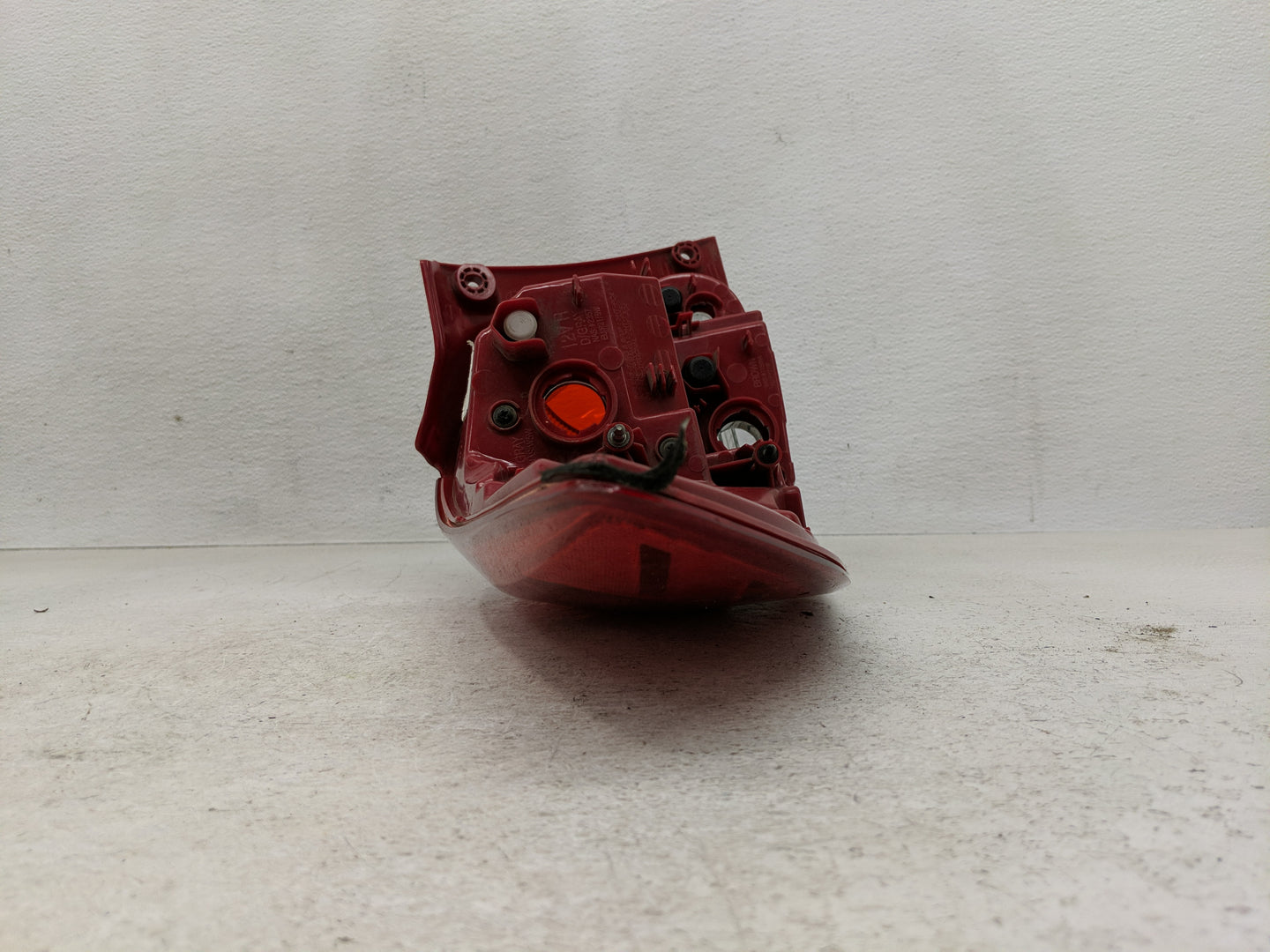2012-2017 Hyundai Veloster Tail Light Assembly Passenger Right OEM Fits Fits 2012 2013 2014 2015 2016 2017 OEM Used Auto Par