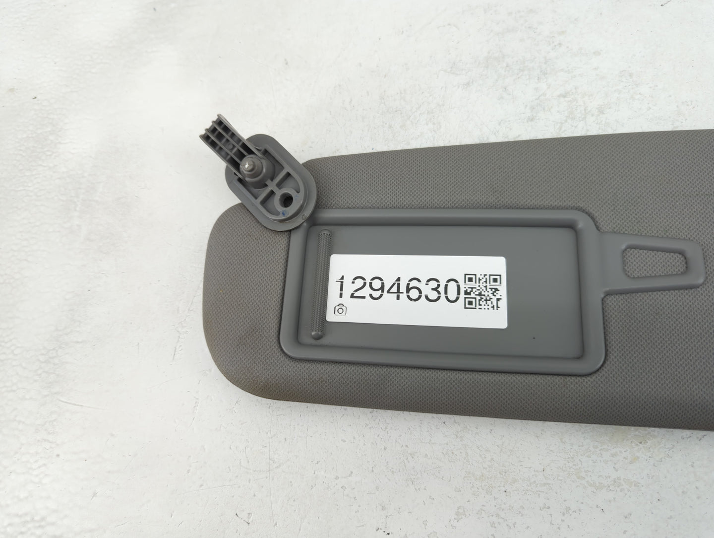 2012-2015 Hyundai Veloster Sun Visor Shade Replacement Driver Left Mirror Fits Fits 2012 2013 2014 2015 OEM Used Auto Parts 