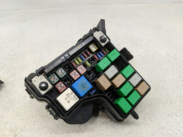 2012-2014 Hyundai Veloster Fusebox Fuse Box Panel Relay Module Fits Fits 2012 2013 2014 OEM Used Auto Parts