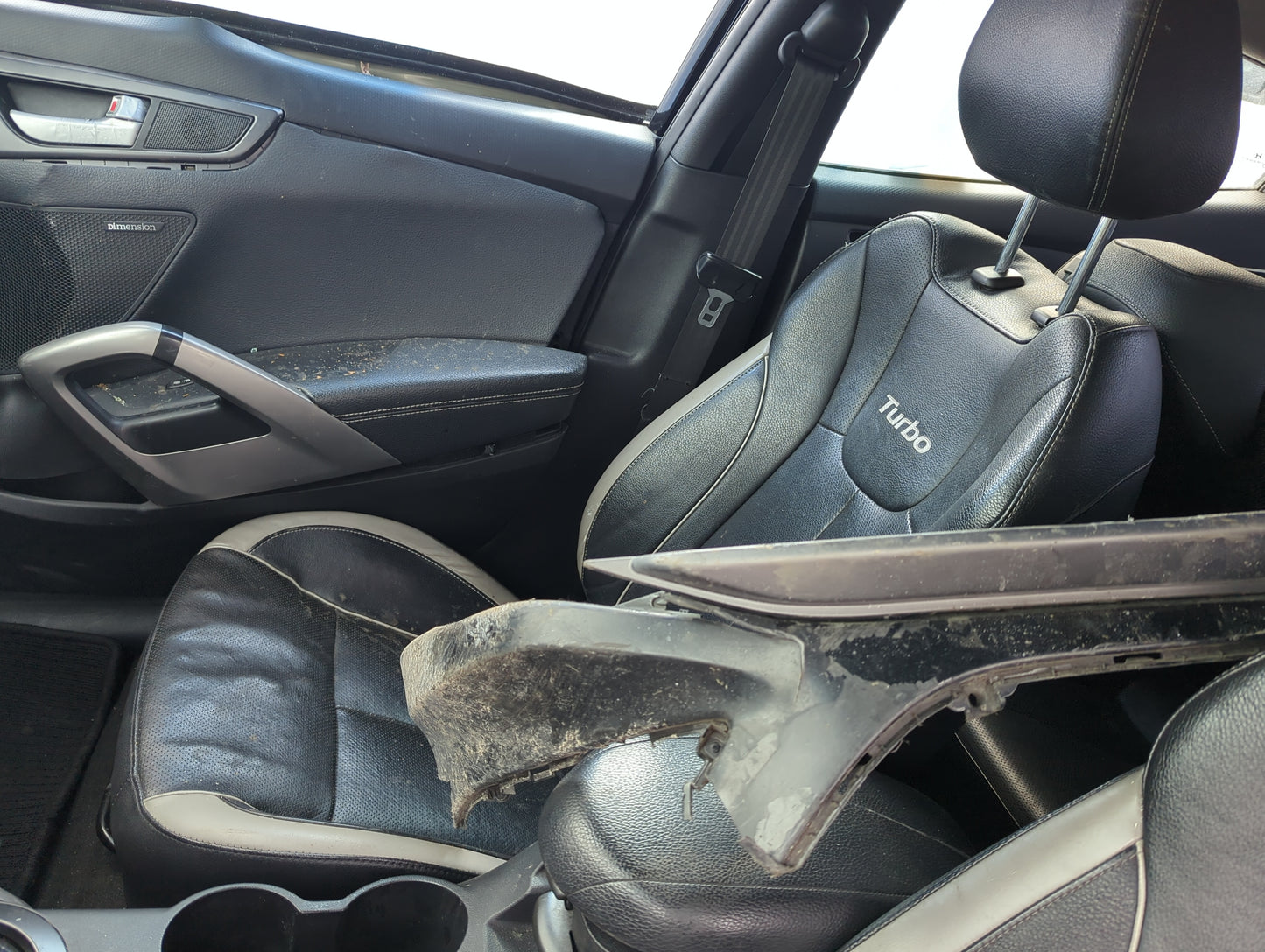 2012-2015 Hyundai Veloster Passenger Front Seat Oem - Oemusedautoparts1.com