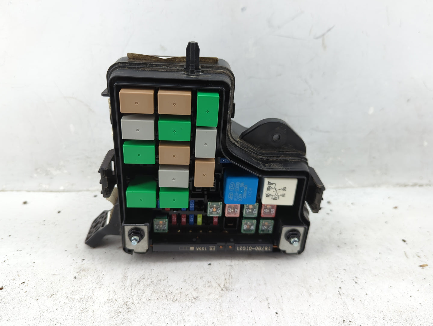 2012-2014 Hyundai Veloster Fusebox Fuse Box Panel Relay Module P/N:91236 2V017 Fits Fits 2012 2013 2014 OEM Used Auto Parts 