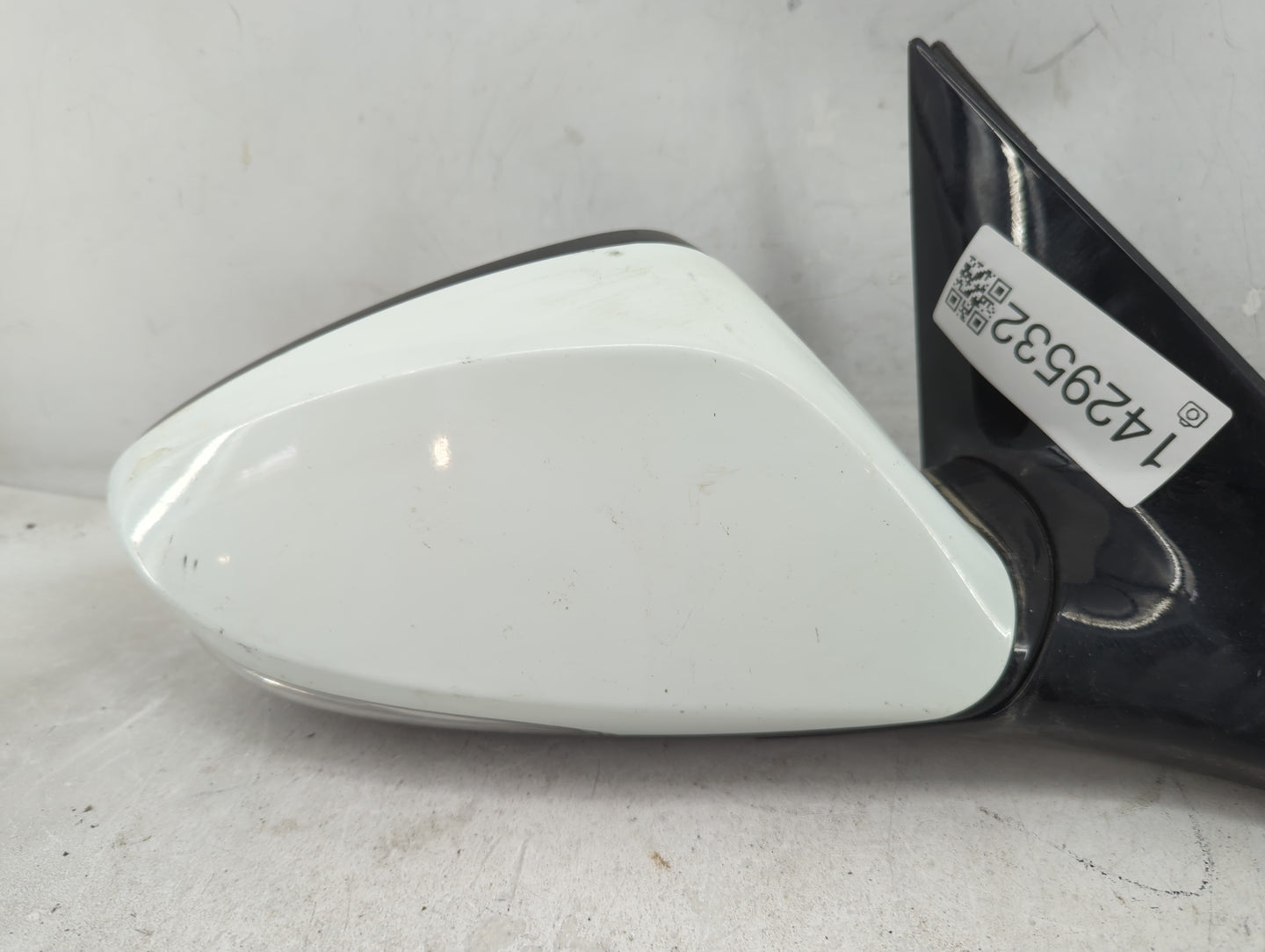 2014-2017 Hyundai Veloster Passenger Side View Mirror - Right Door Mirror OEM Used - Oemusedautoparts1.com