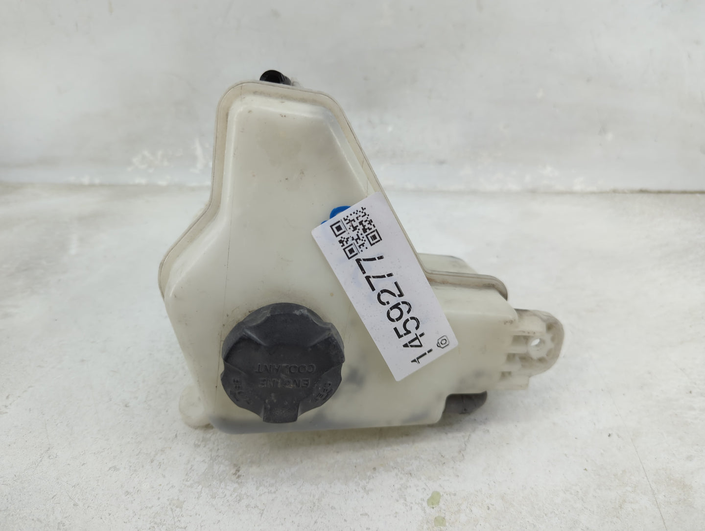 2013 Hyundai Veloster Radiator Coolant Overflow Expansion Tank Bottle 1459277 - Oemusedautoparts1.com