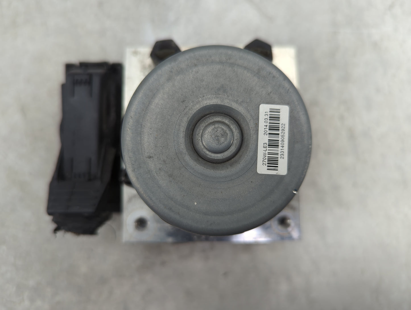2014 Hyundai Veloster ABS Pump Control Module Replacement Fits OEM Used Auto Parts - Oemusedautoparts1.com