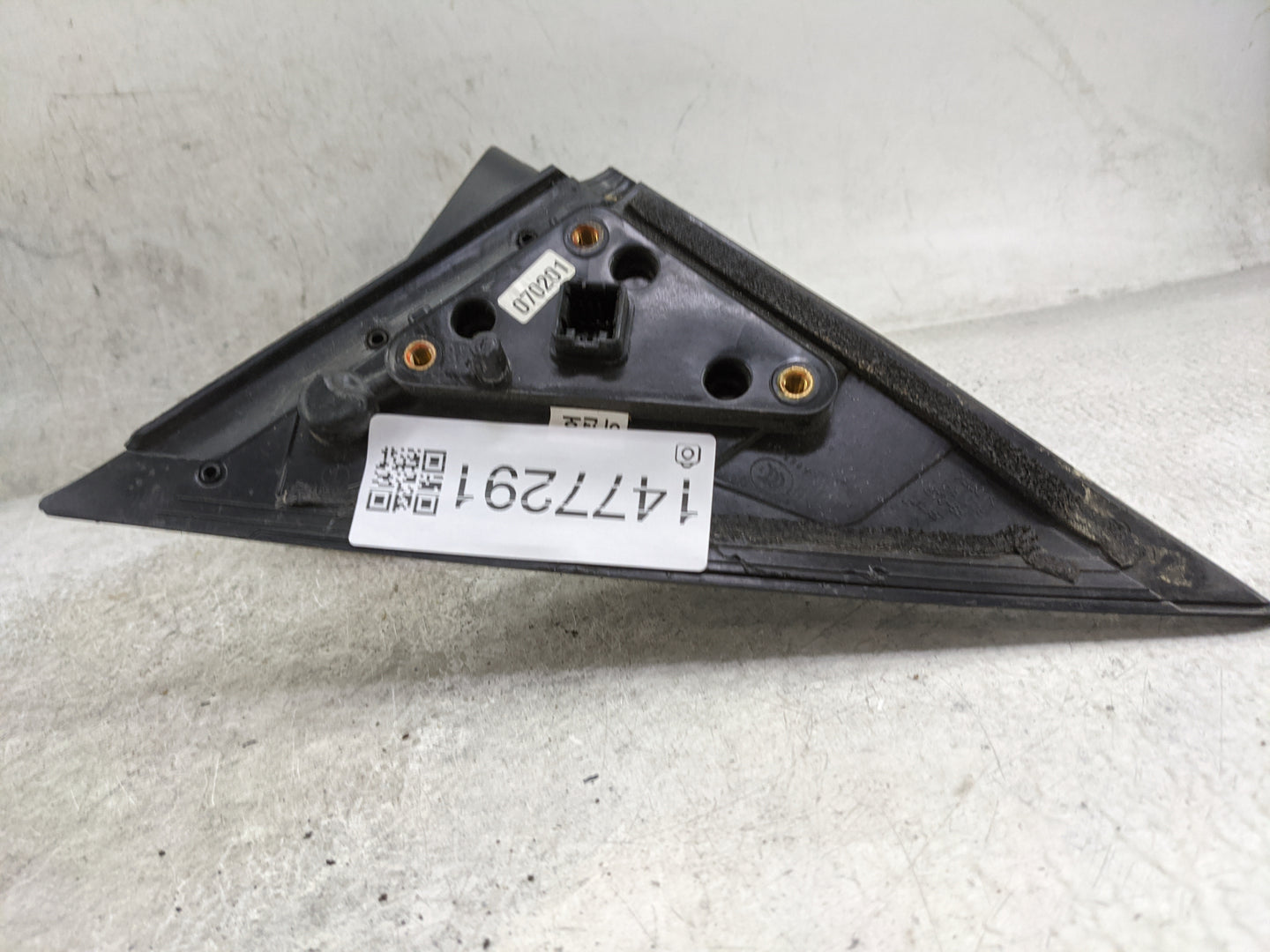 2014 Hyundai Veloster Passenger Side View Mirror - Right Door Mirror OEM Used - Oemusedautoparts1.com