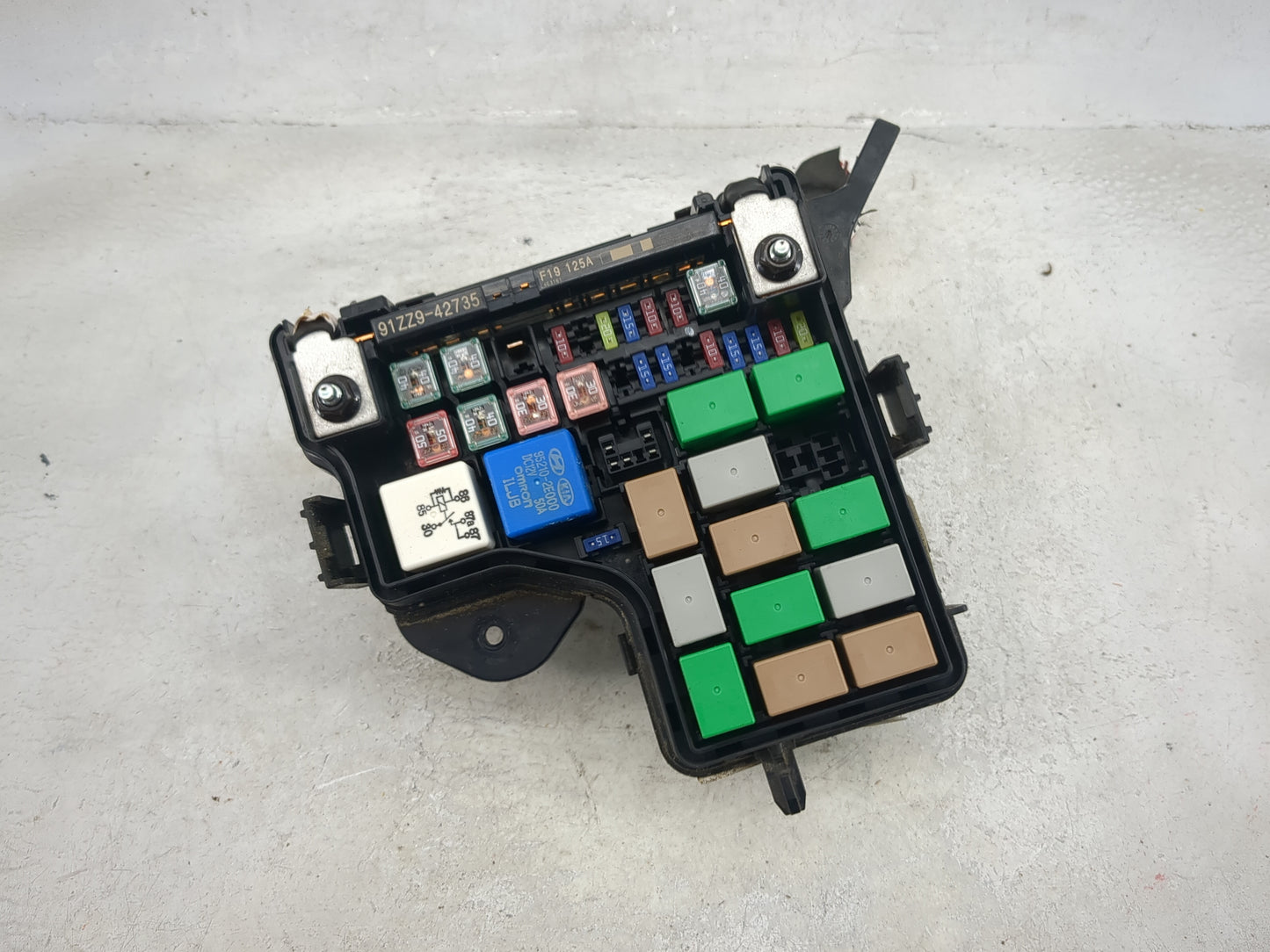 2012-2014 Hyundai Veloster Fusebox Fuse Box Panel Relay Module P/N:91236 2V057 G169, 91ZZ9-42735 Fits Fits 2012 2013 2014 OE