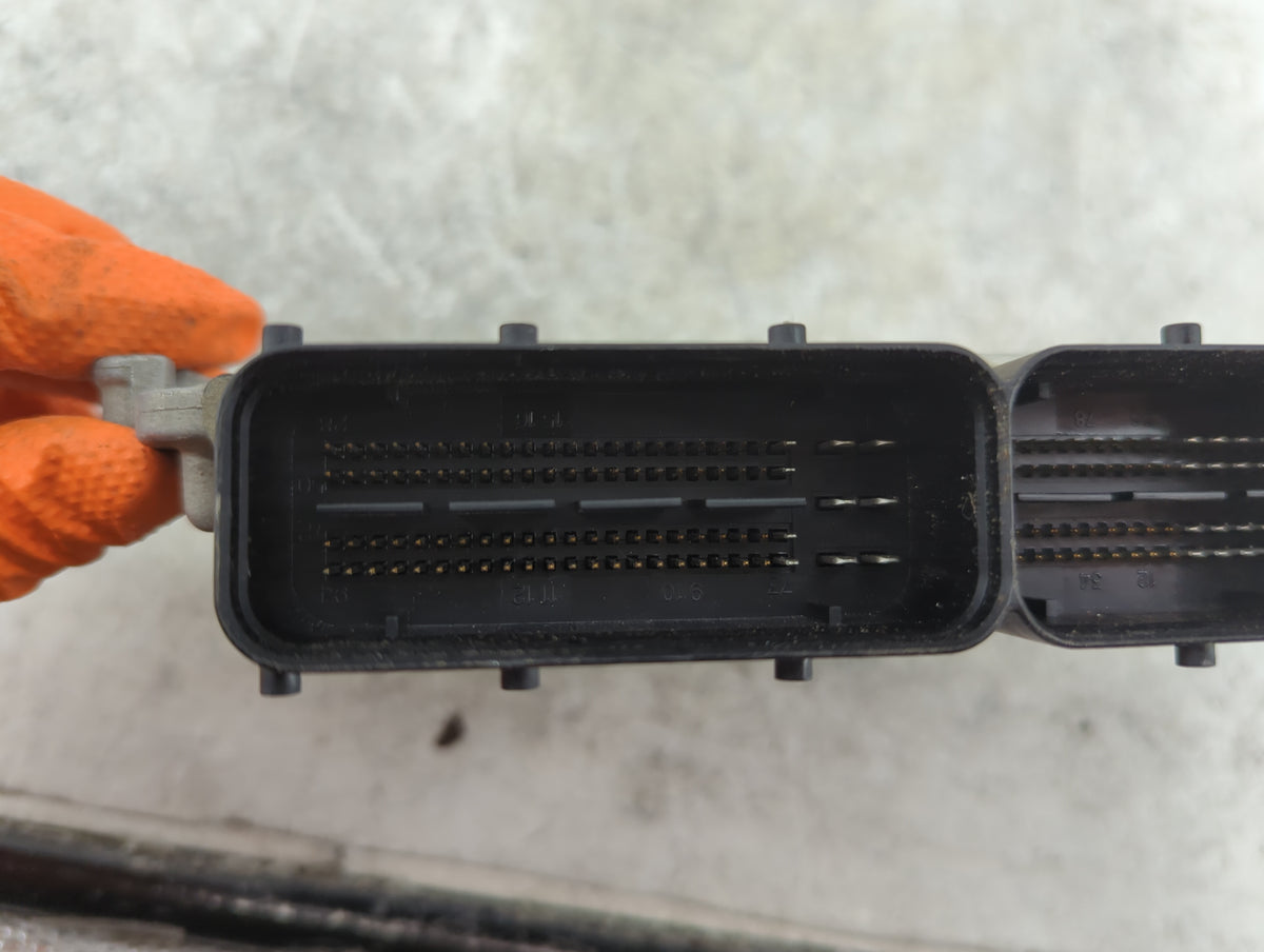 2013-2014 Hyundai Veloster PCM Engine Control Computer ECU ECM PCU OEM P/N:39101-2BBR3 39110-2BBR3, MED17.9.8 Fits Fits 2013