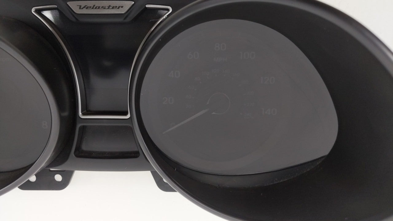 2012-2015 Hyundai Veloster Instrument Cluster Speedometer Gauges P/N:94011-2V321 94001-2V321RDR Fits Fits 2012 2013 2014 201
