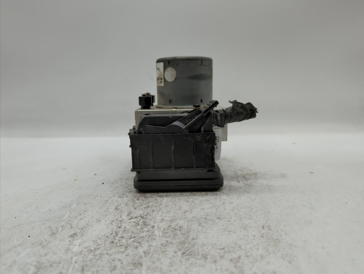 2014 Hyundai Veloster Anti-Lock Brake ABS Pump Module Actuator OEM P/N:58920-2V470 Fits OEM Used Auto Parts - Oemusedautopar