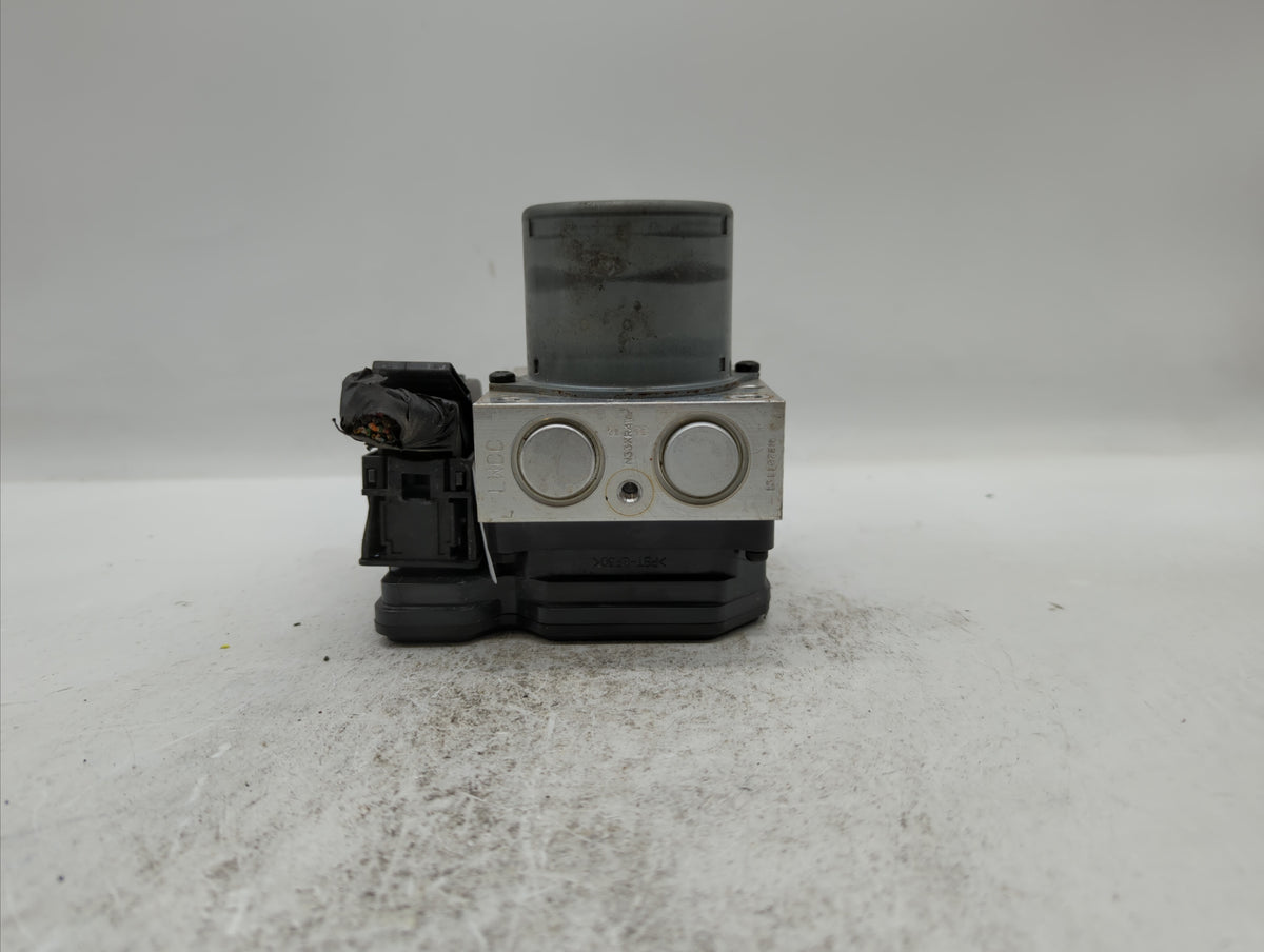 2014 Hyundai Veloster Anti-Lock Brake ABS Pump Module Actuator OEM P/N:58920-2V470 Fits OEM Used Auto Parts - Oemusedautopar